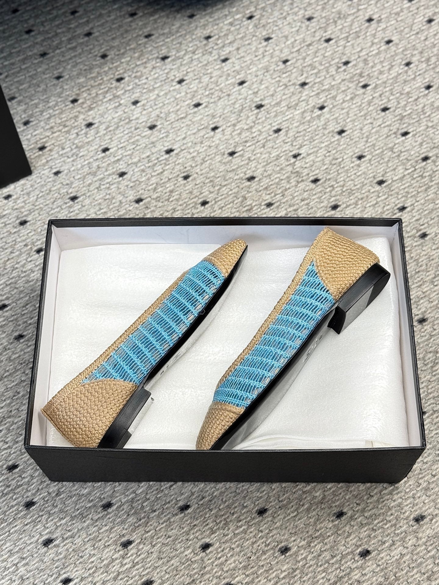 CC 25 Ballet Flat Blue Beige Raffia