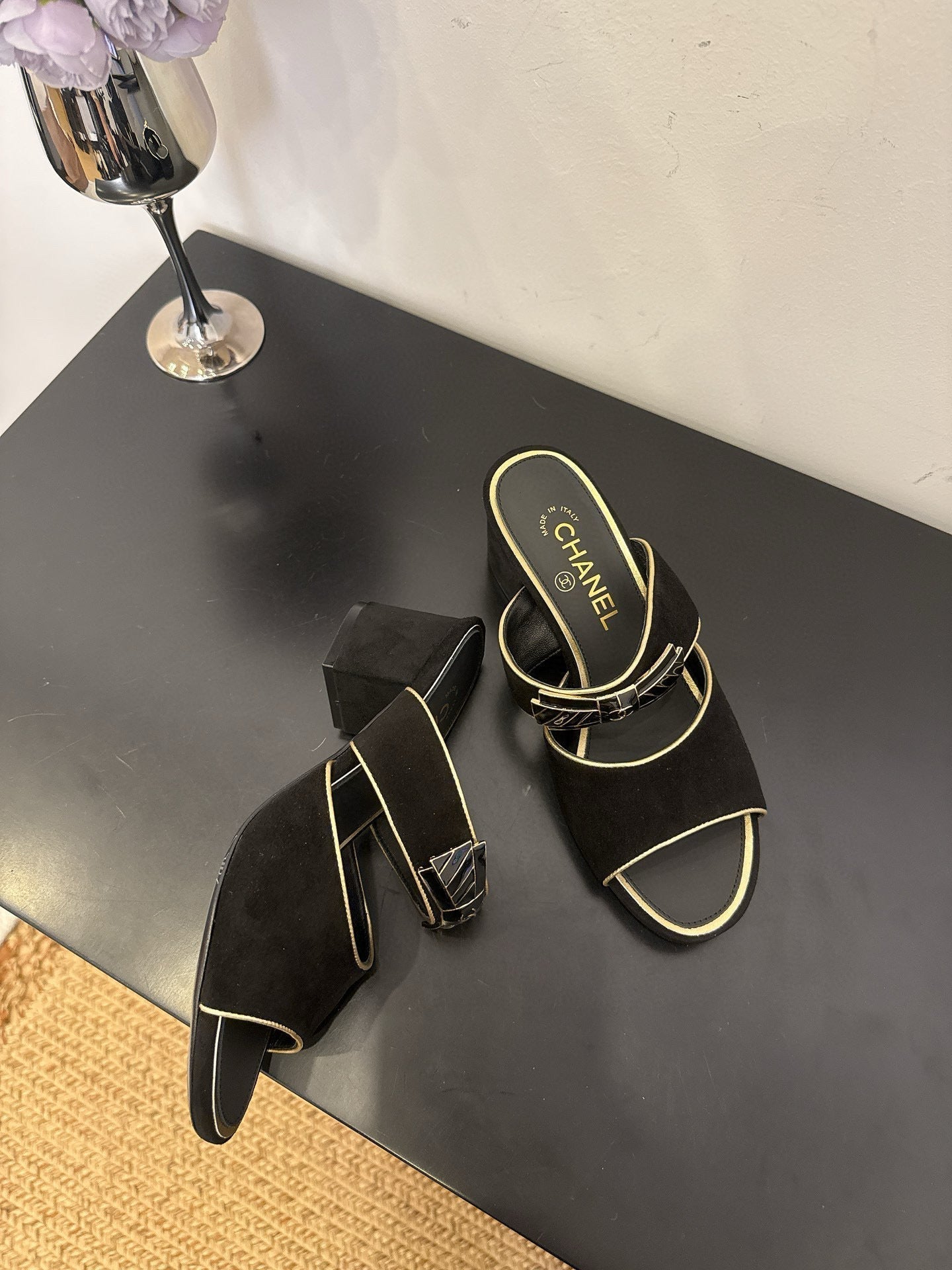 CC 25 Mule Black Calfskin 365809