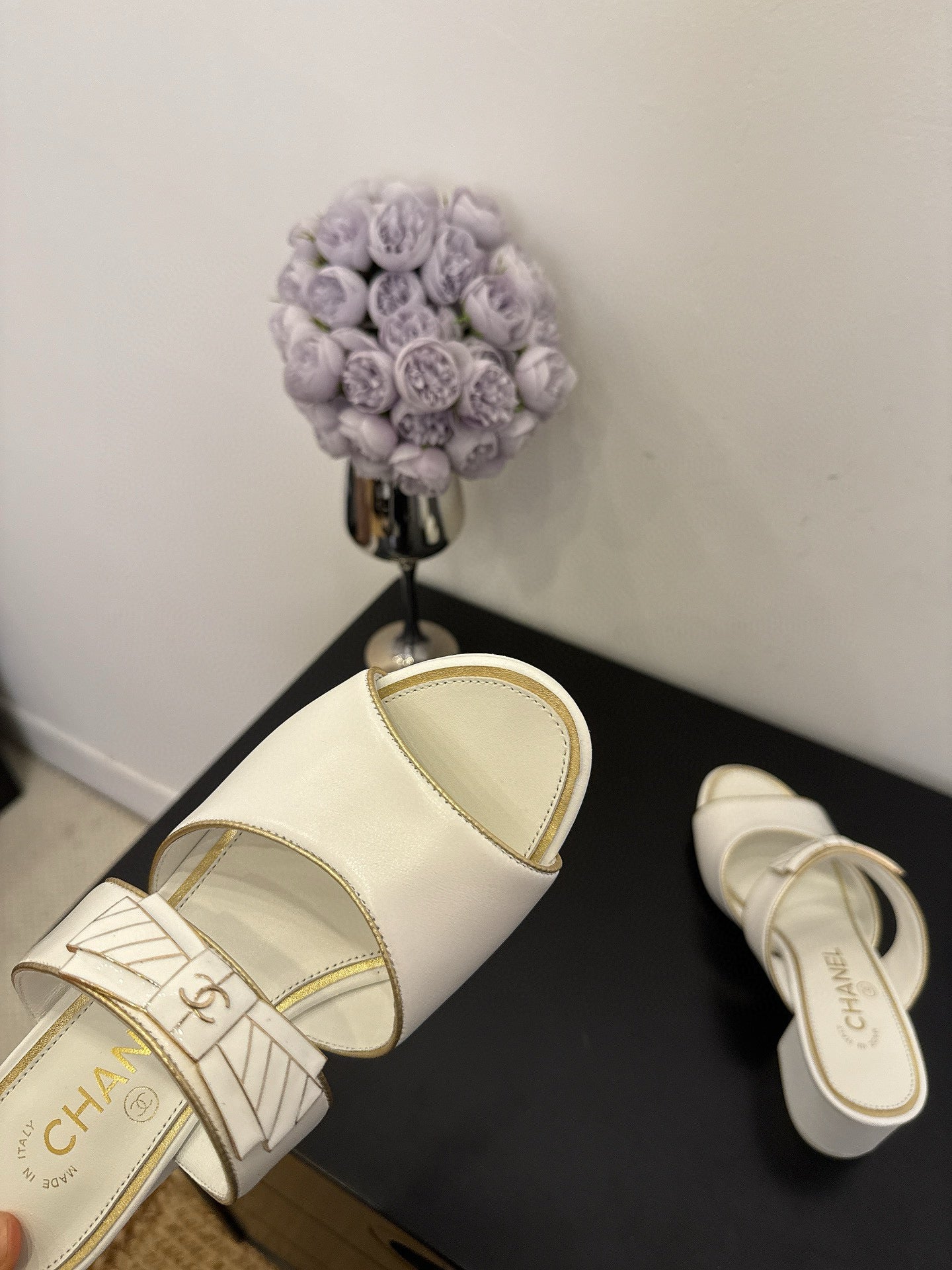 CC 25 Mule White Calfskin 365811