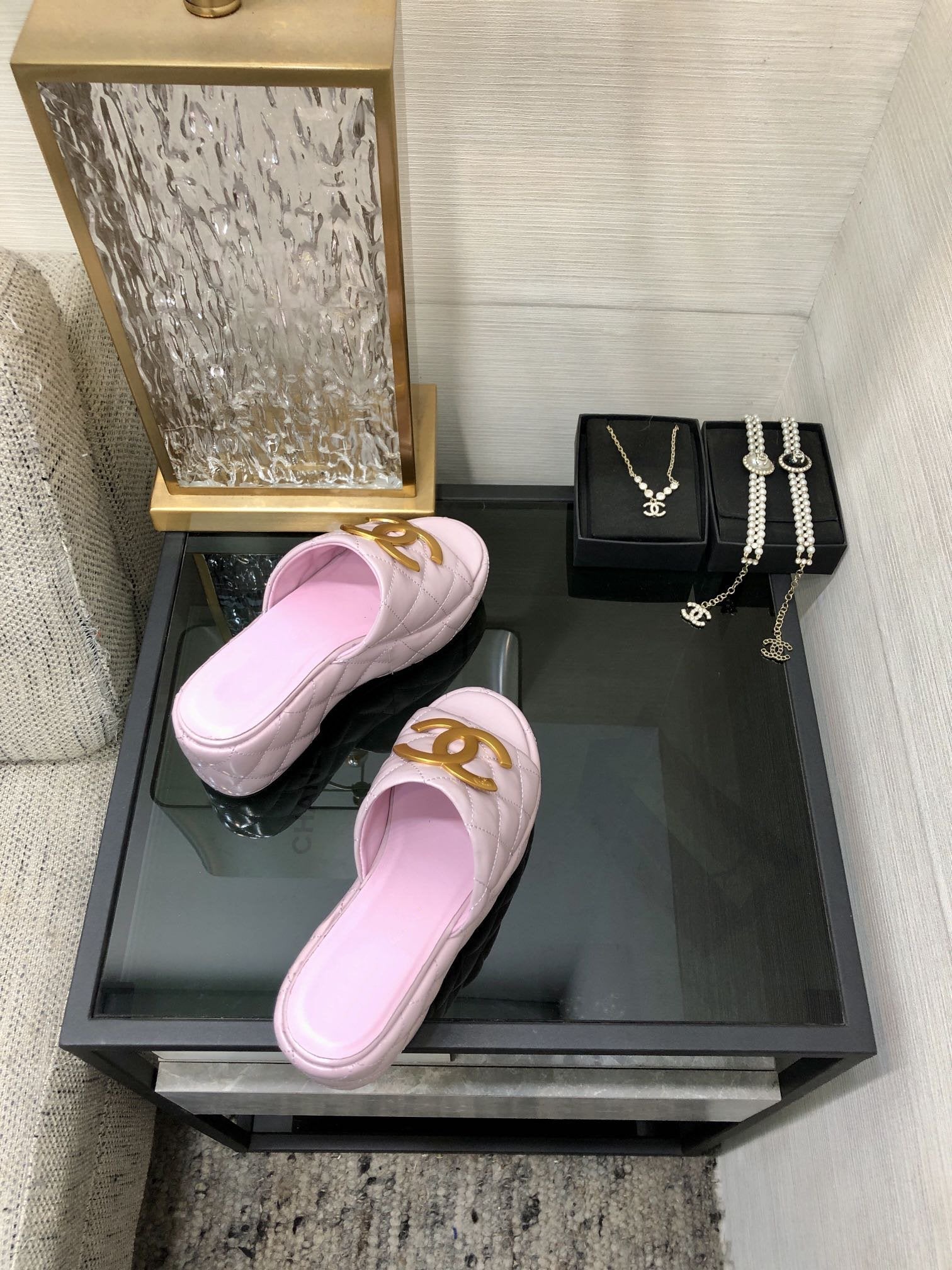 mule sandal 95 pink quilted waxed leather