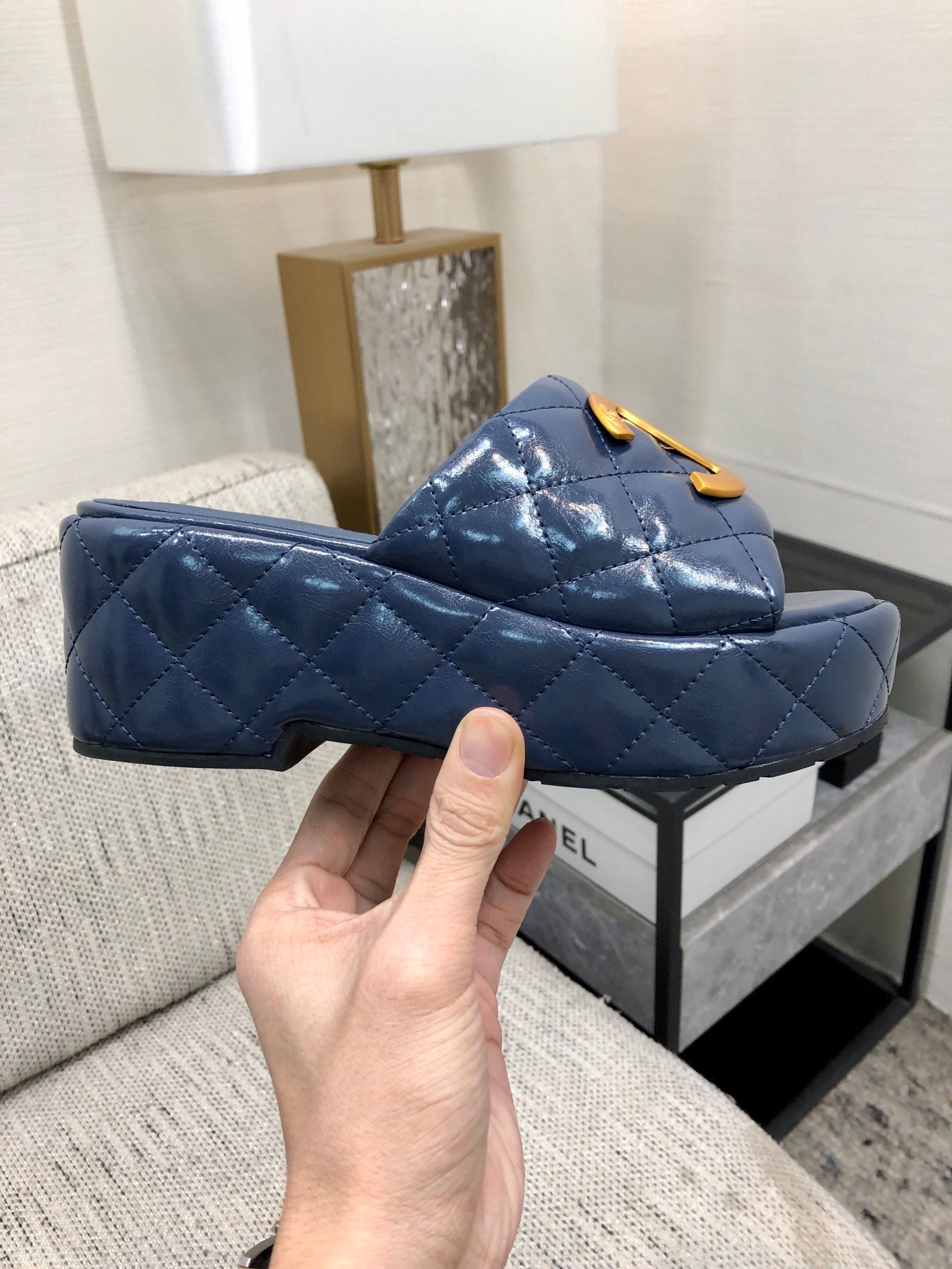 mule sandal 95 blue quilted waxed leather