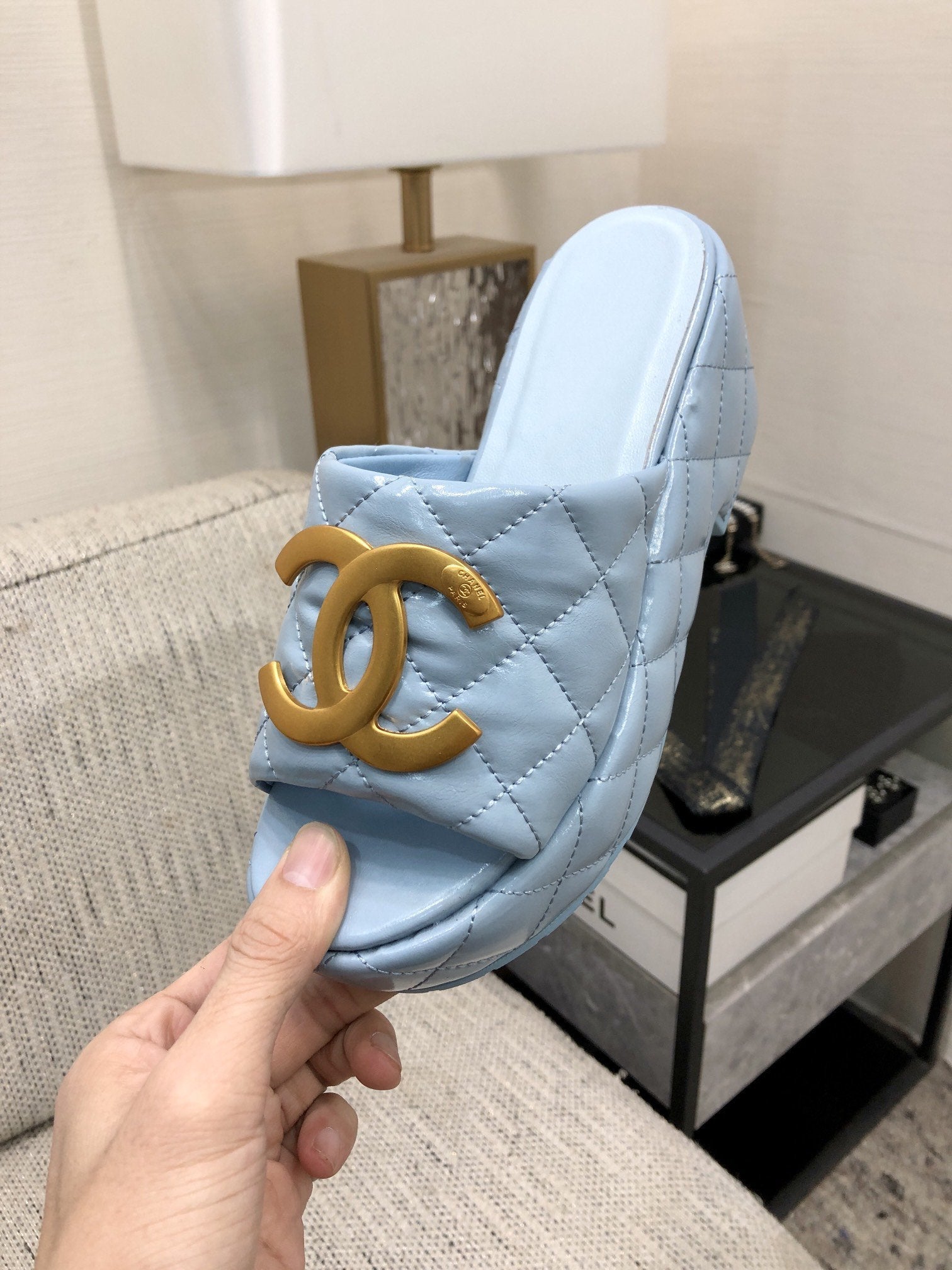 mule sandal 95 cloud blue quilted waxed leather
