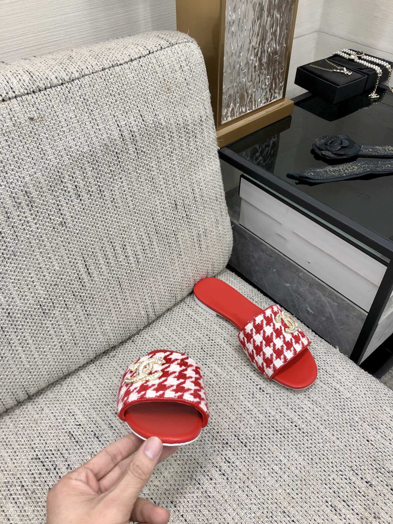 mule sandal red white houndstooth fabric