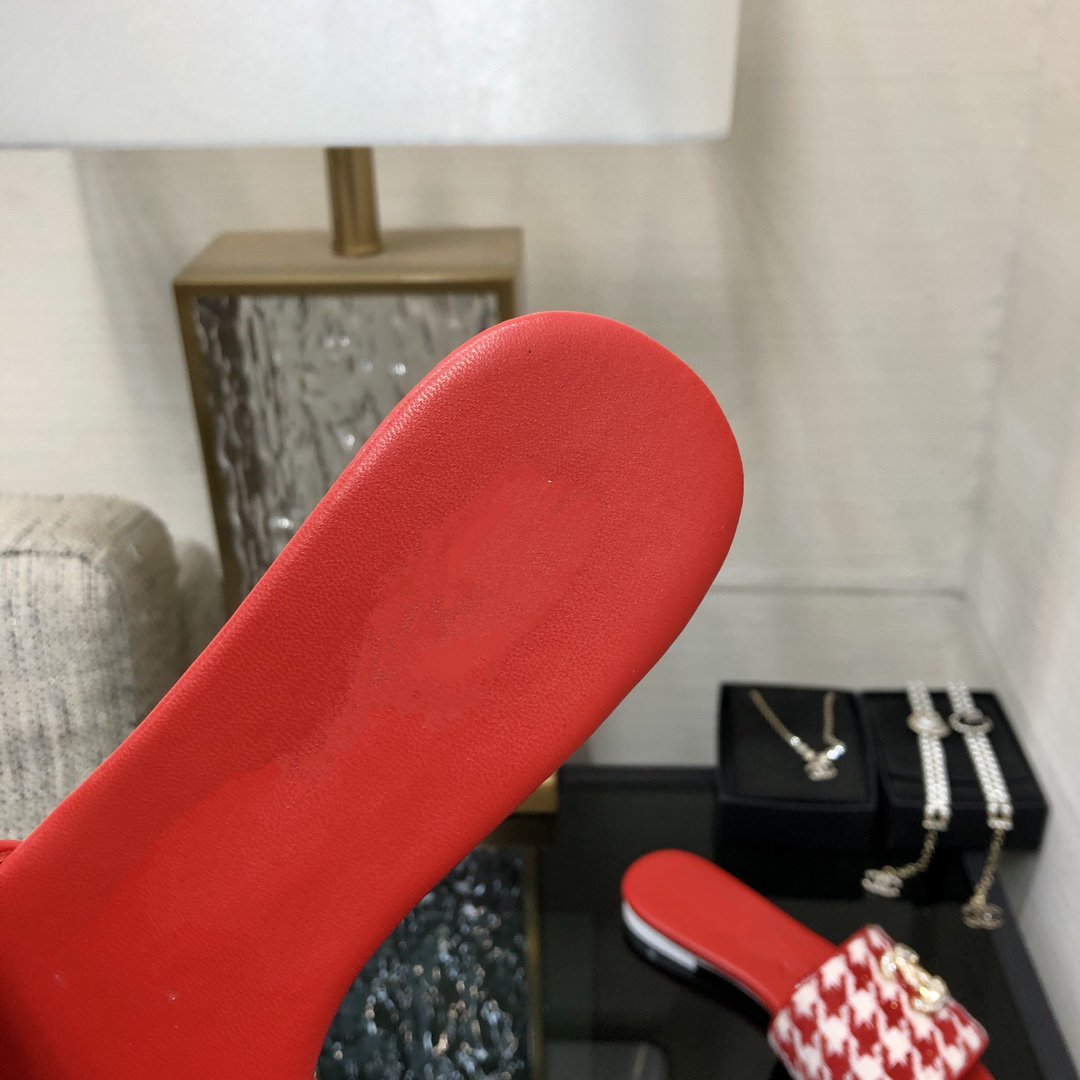mule sandal red white houndstooth fabric