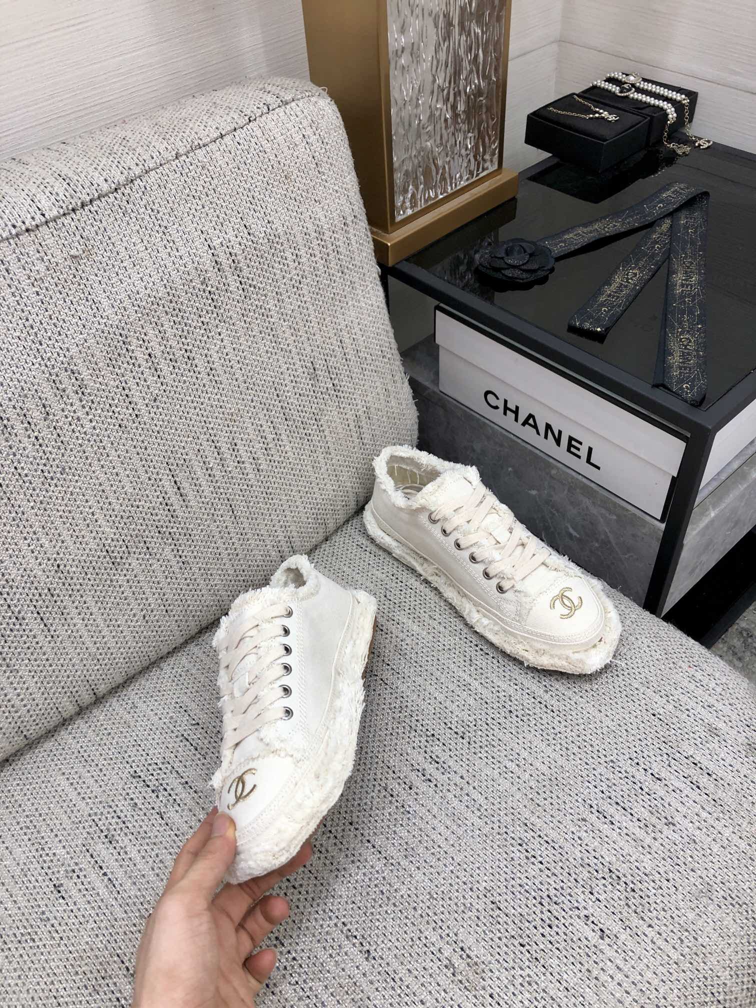 CC Sneaker White Fringe Denim Fabric