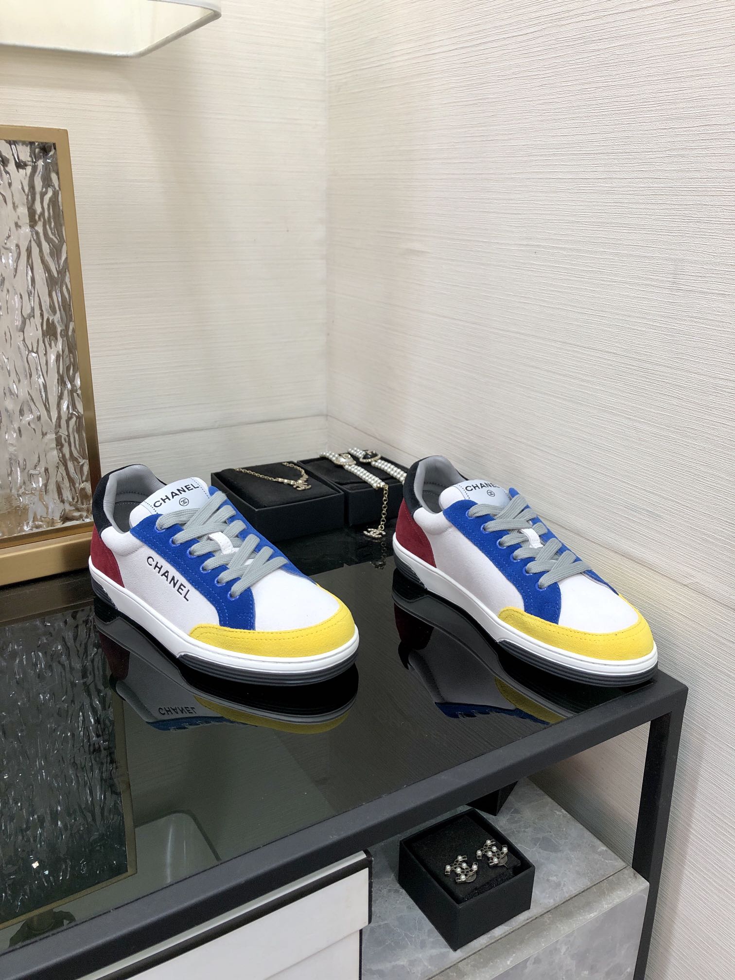 CC Sneaker Metis Casual Blue Yellow Mix Black Red Sude