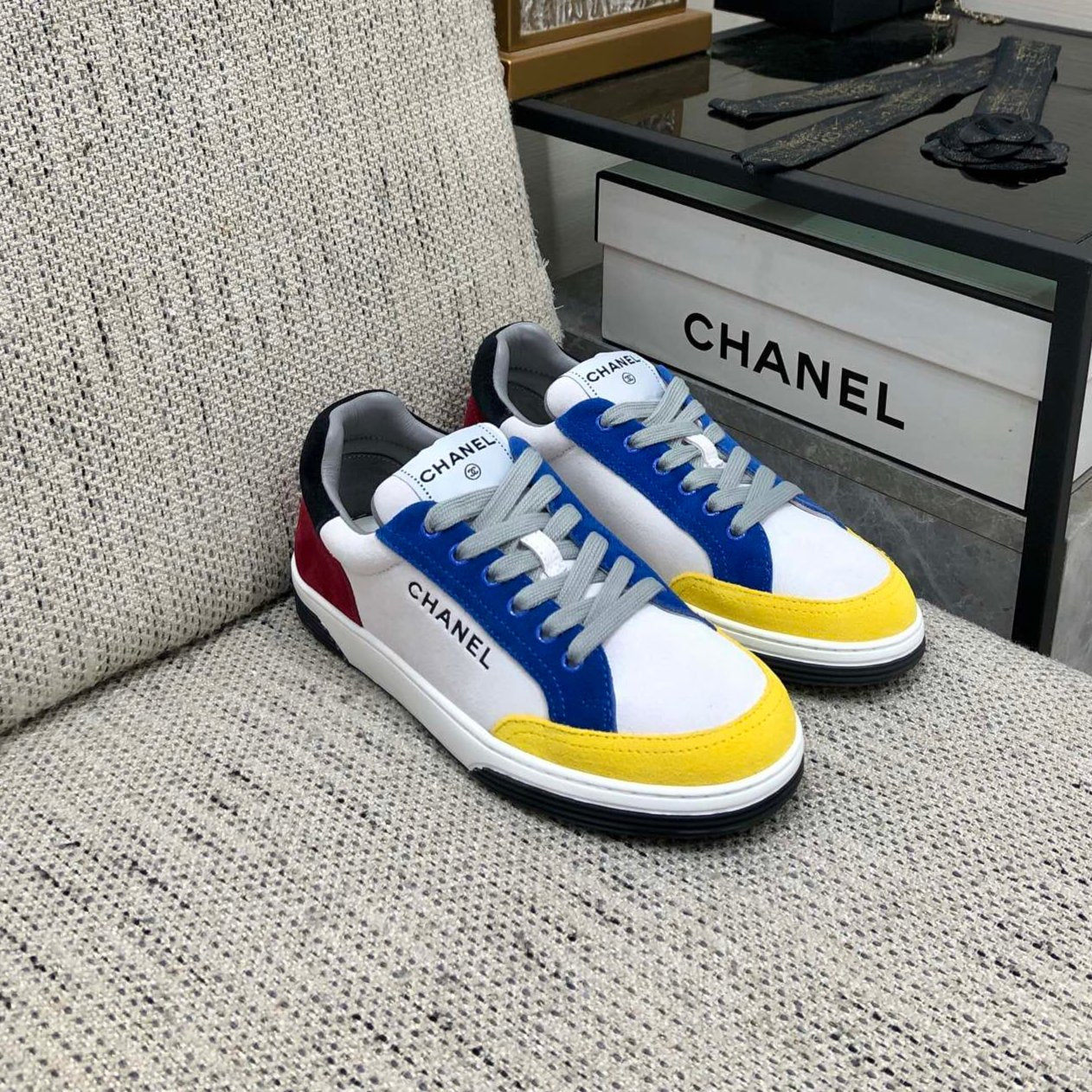 CC Sneaker Metis Casual Blue Yellow Mix Black Red Sude