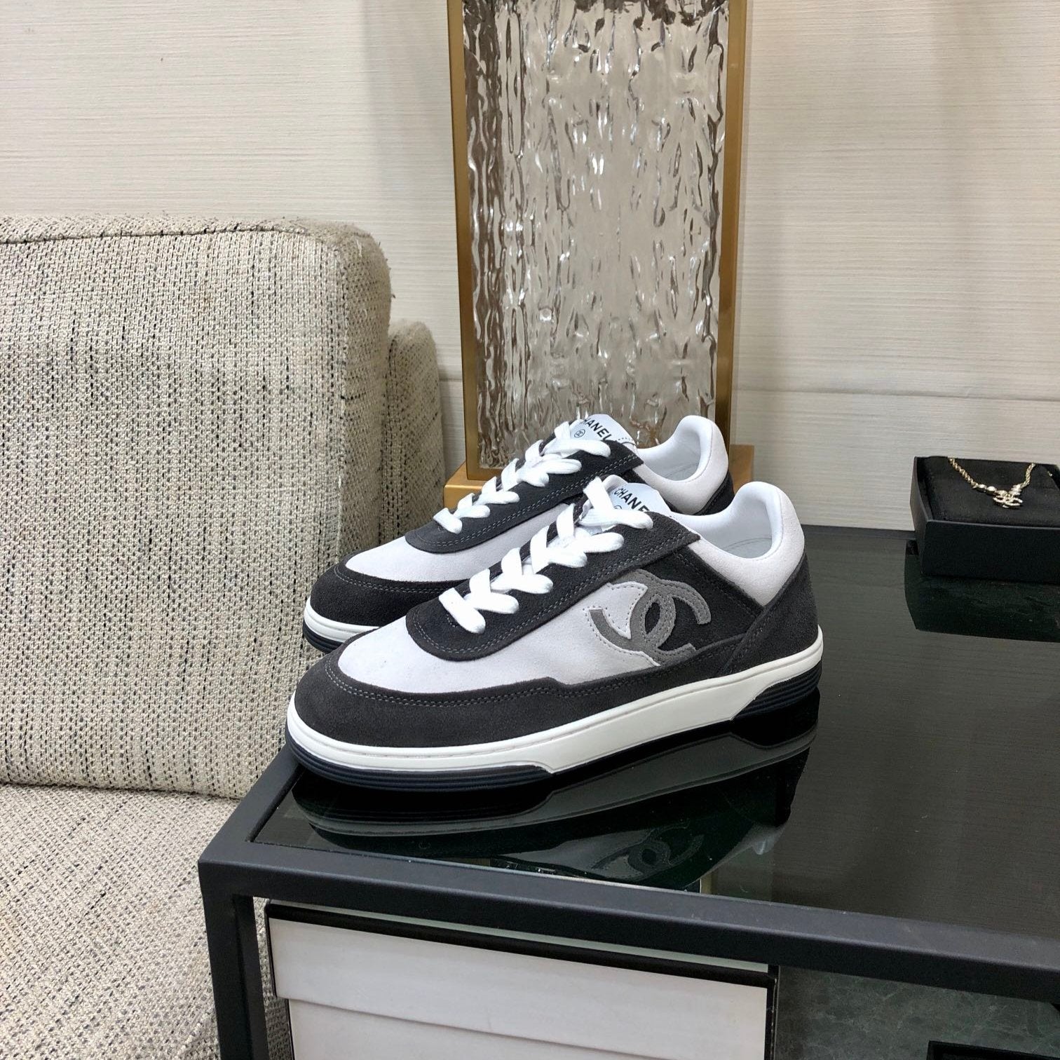 CC Sneaker In Black Mix White Suede