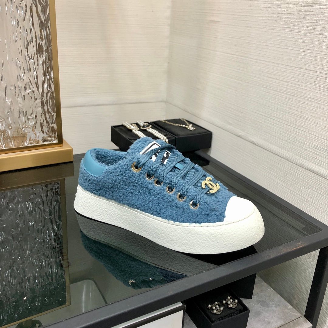CC Low Sneaker Cerulean Wool