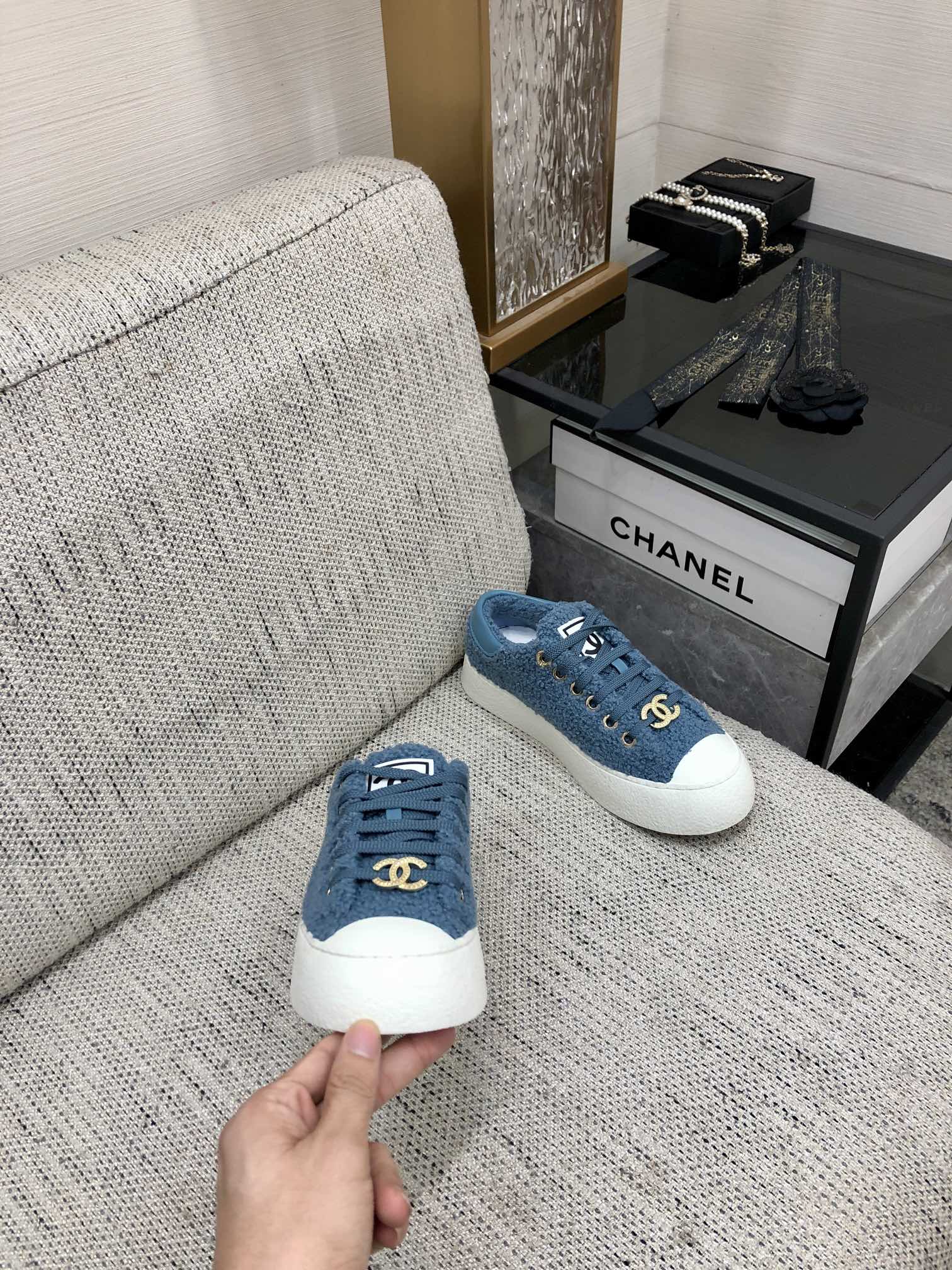 CC Low Sneaker Cerulean Wool