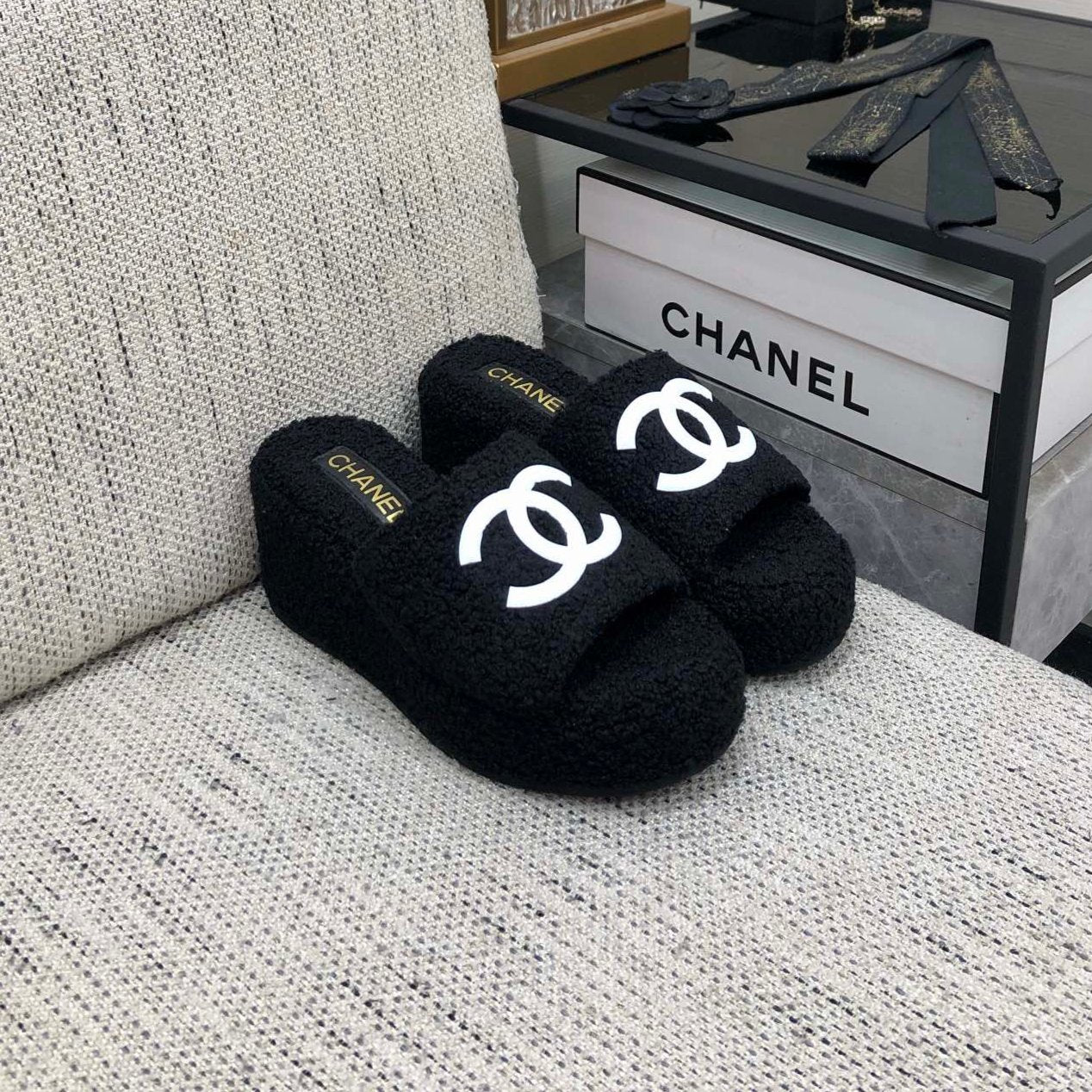 CC Wedge Sandal Black Wool