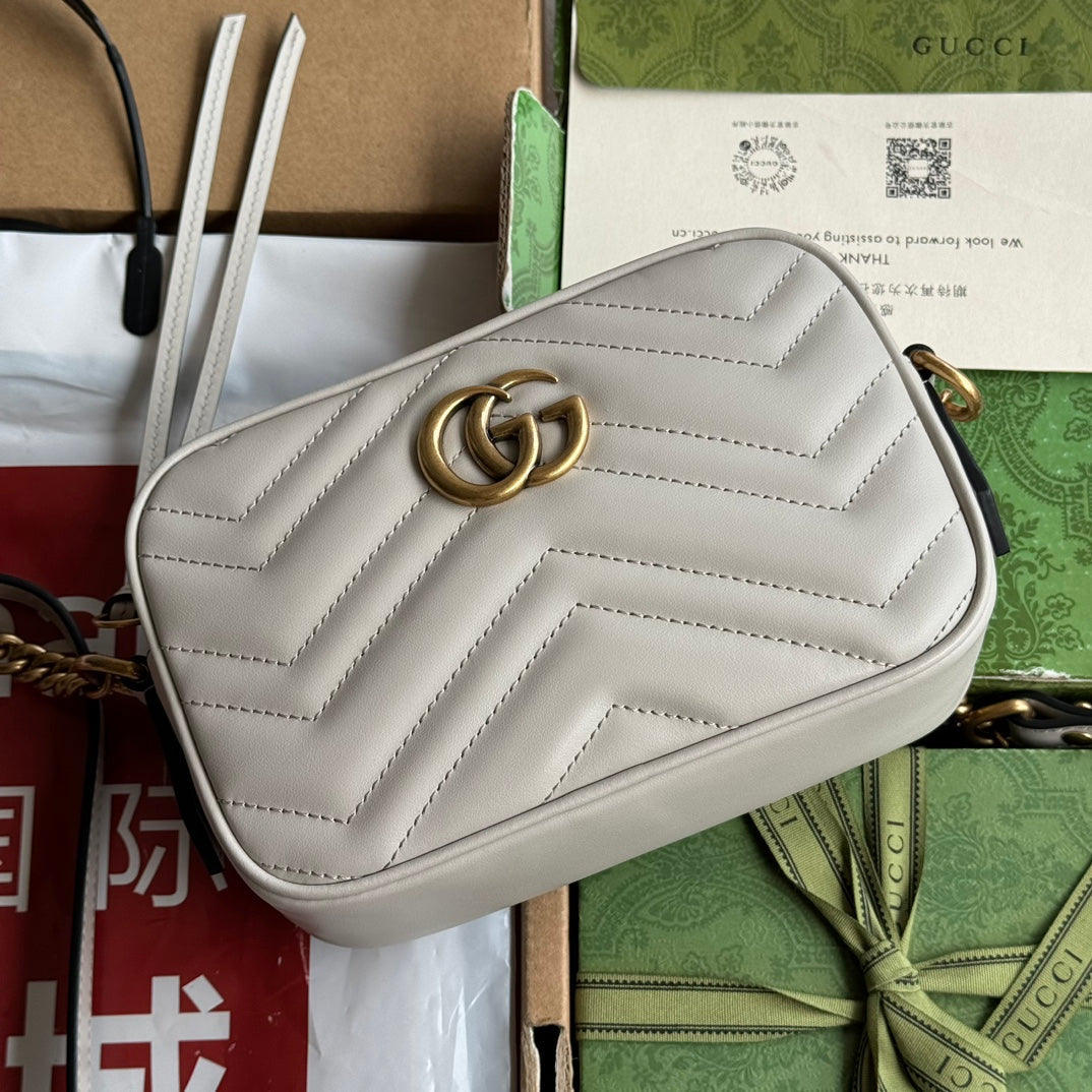 gg marmont mini 18cm zip top cream calfskin gold hardware