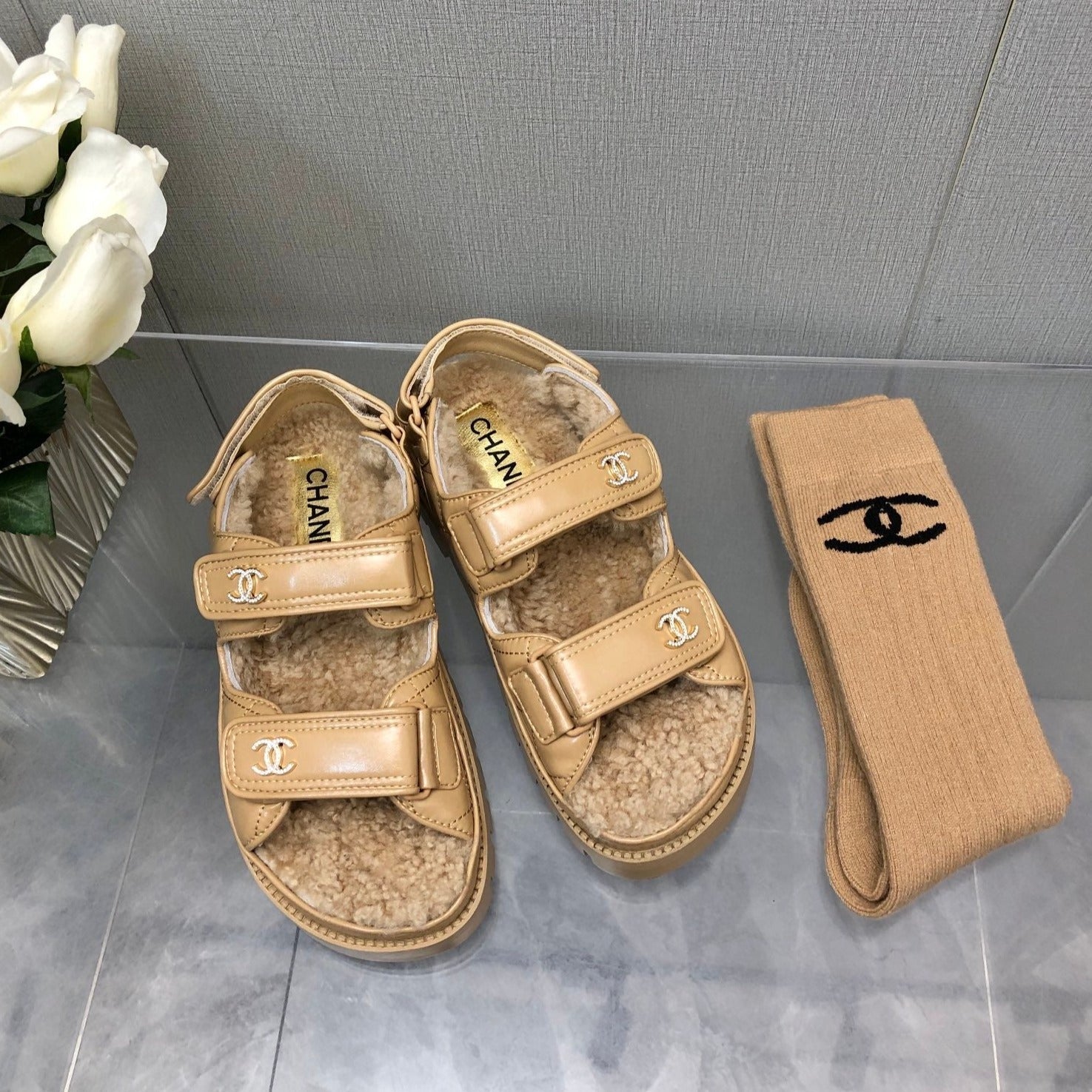 DAD SANDAL YELLOW CREAM LAMBSKIN