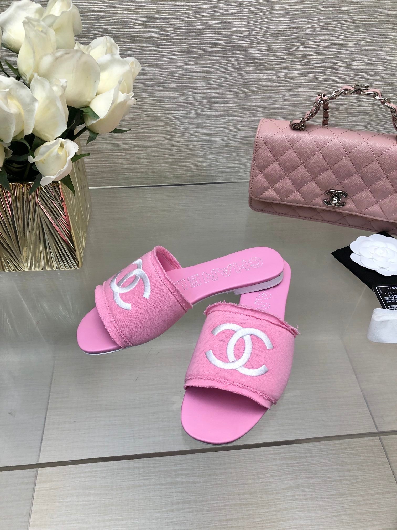 CC 25C Slippers Pink Fabric Material 212967