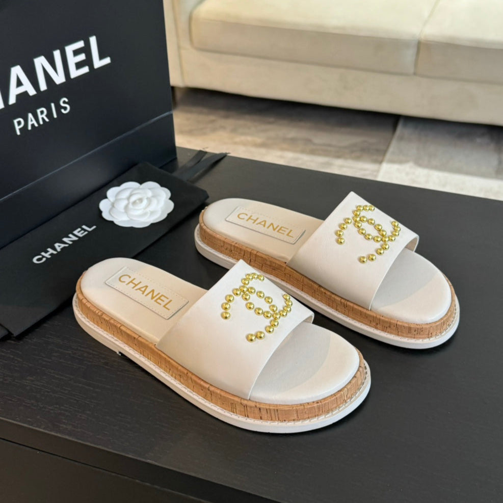 CC 25C Slippers White Sheepskin 213107