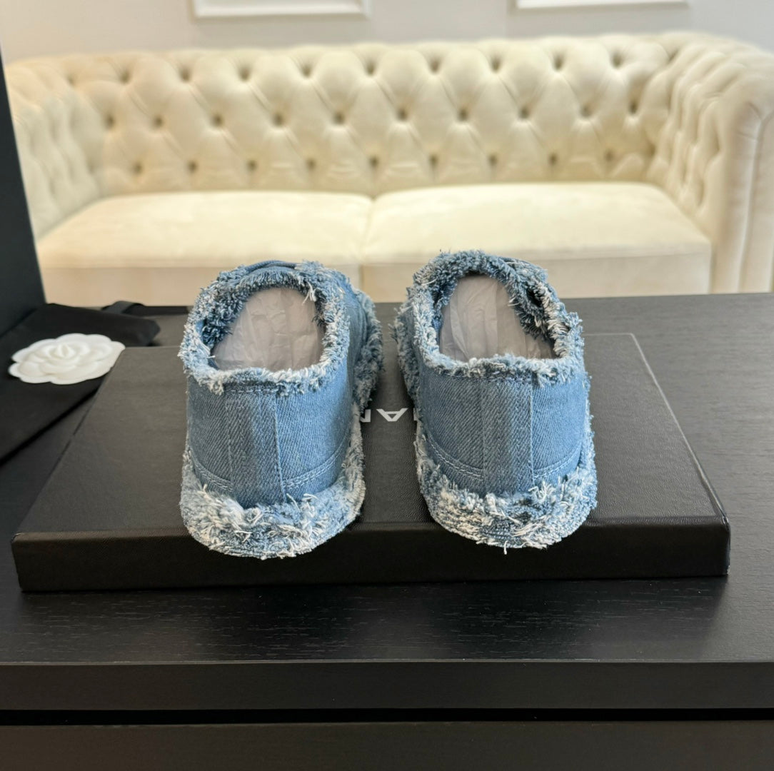 cc low sneaker blue denim embroidery canvas