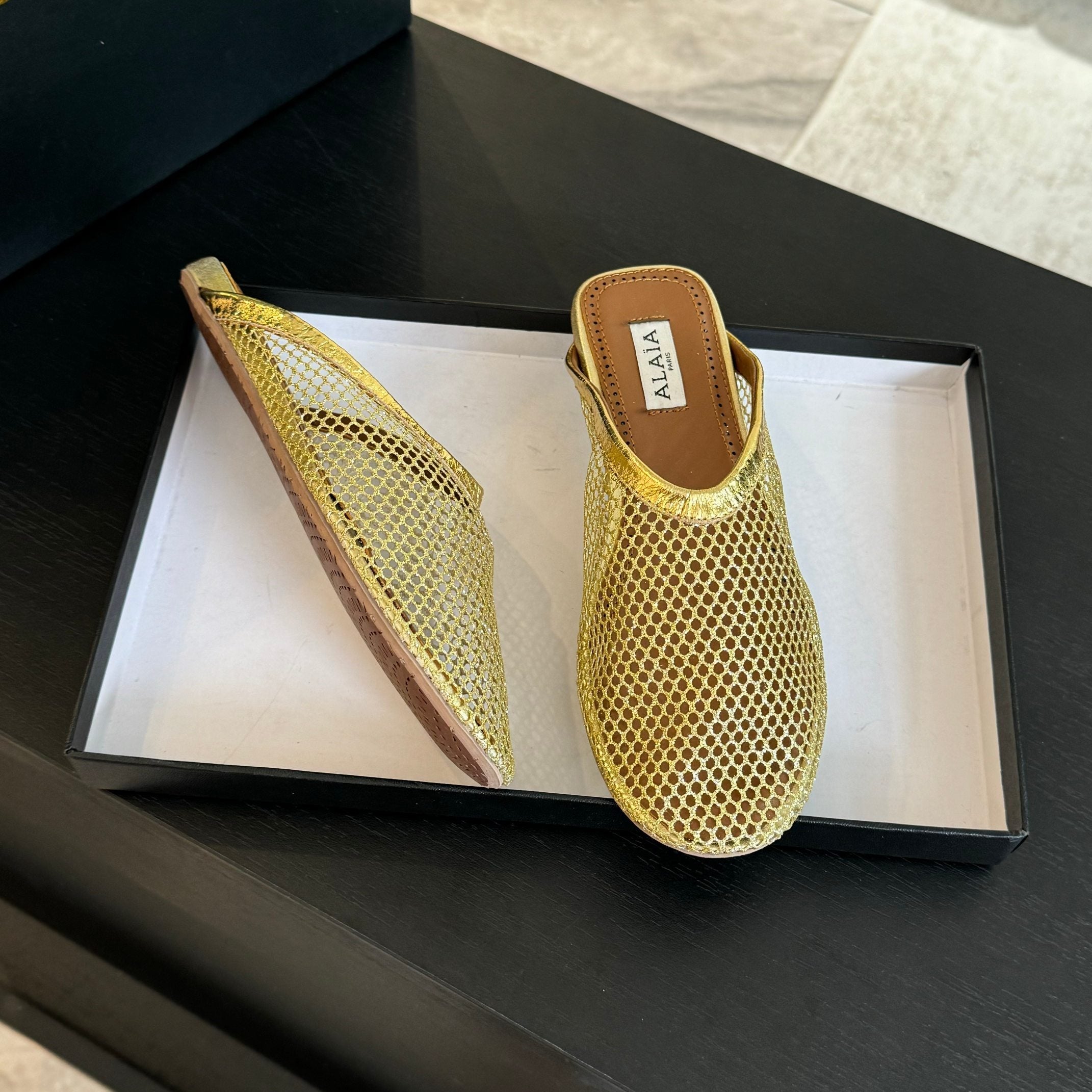 flat mule fishnet gold metalic lambskin