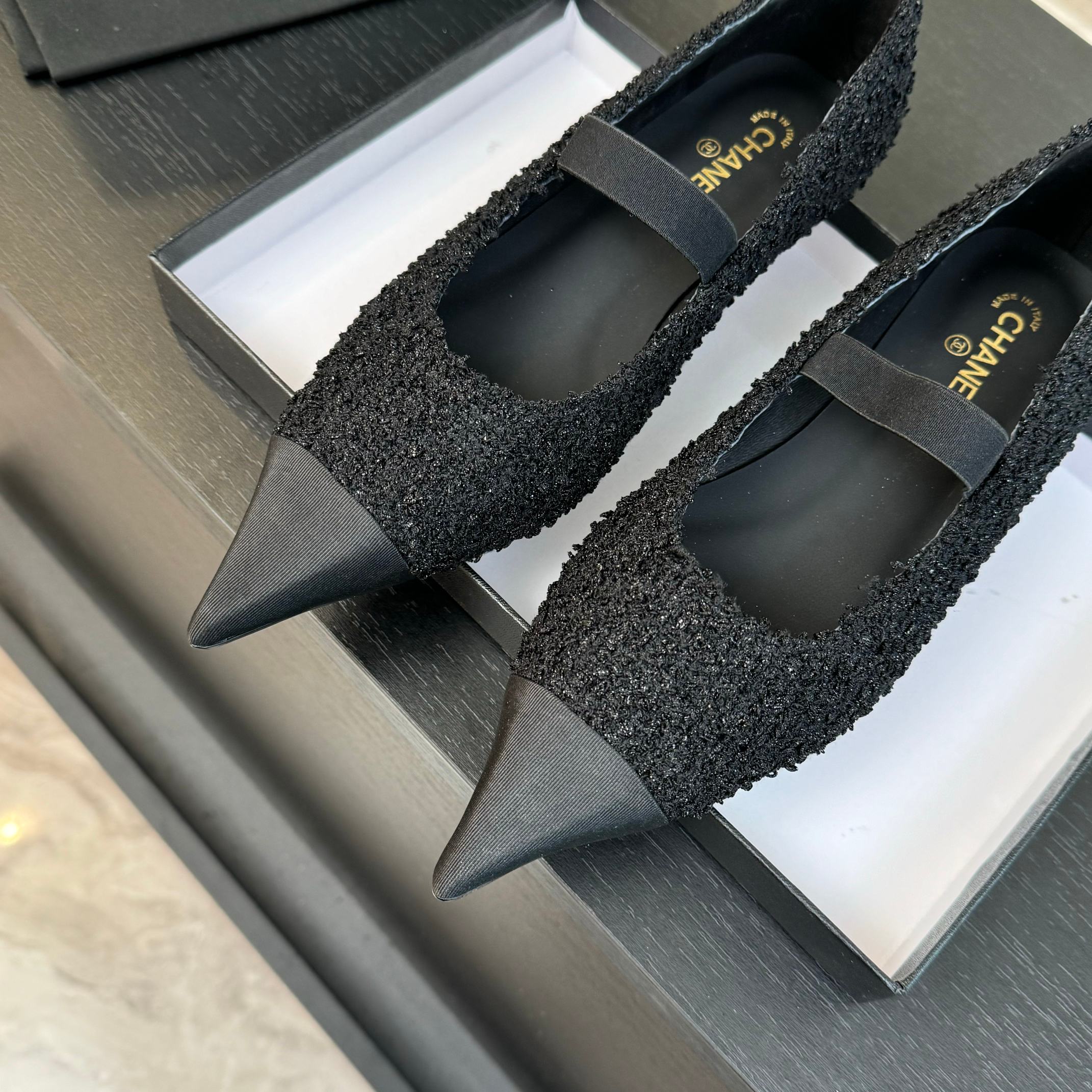 mary jane 35 pointed toe black tweed black grosgrain