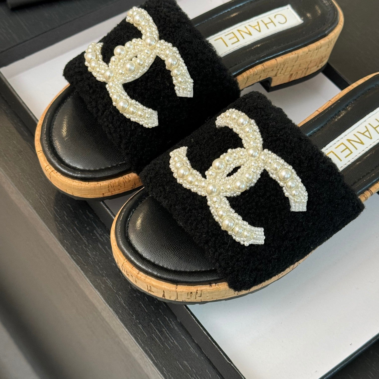 CC Slippers Black Wool And Calfskin