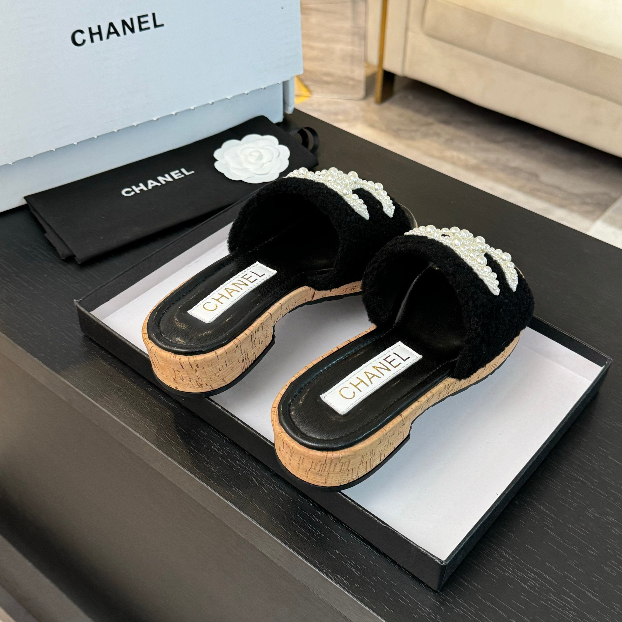 CC Slippers Black Wool And Calfskin