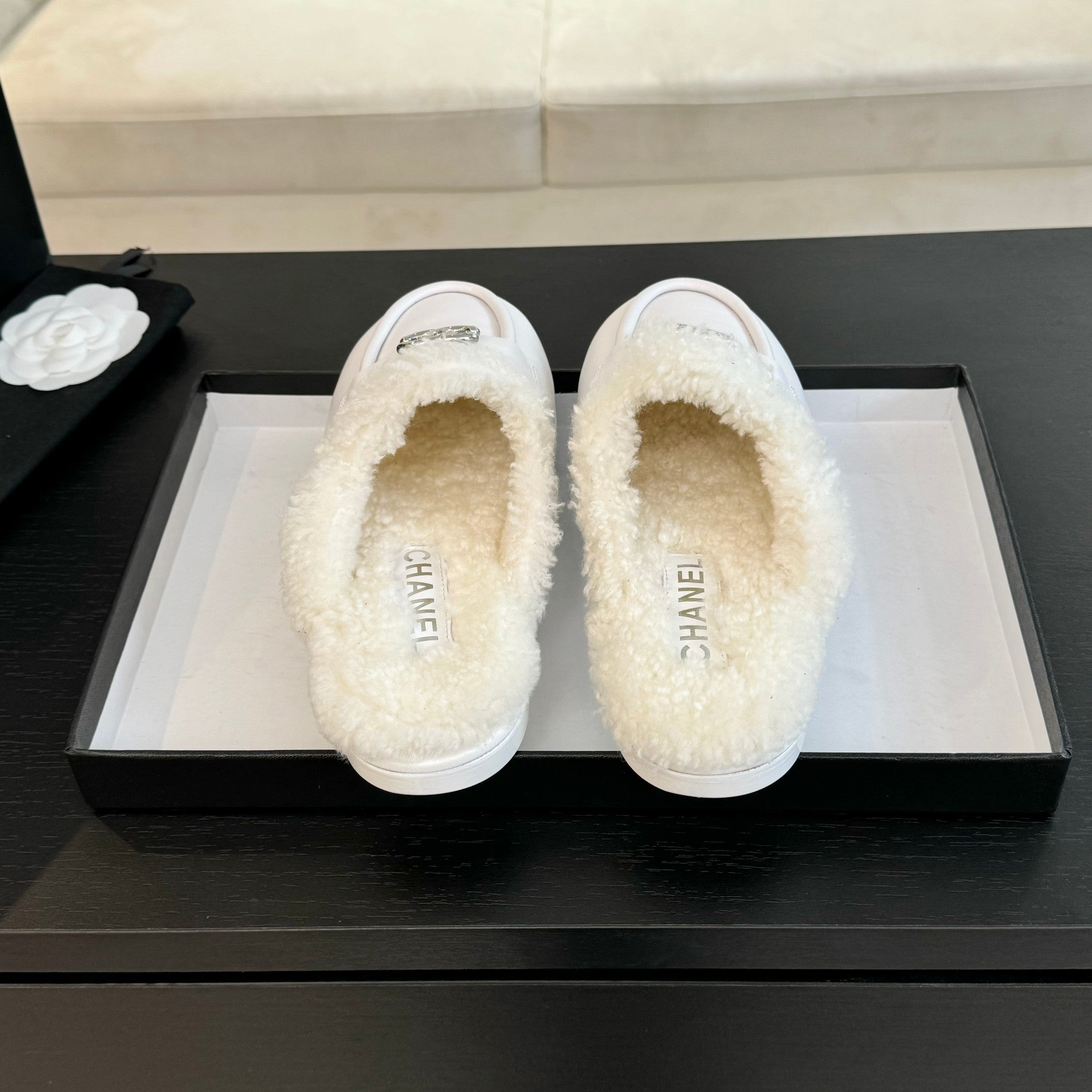 CC Mule White Calfskin Lamb Wool