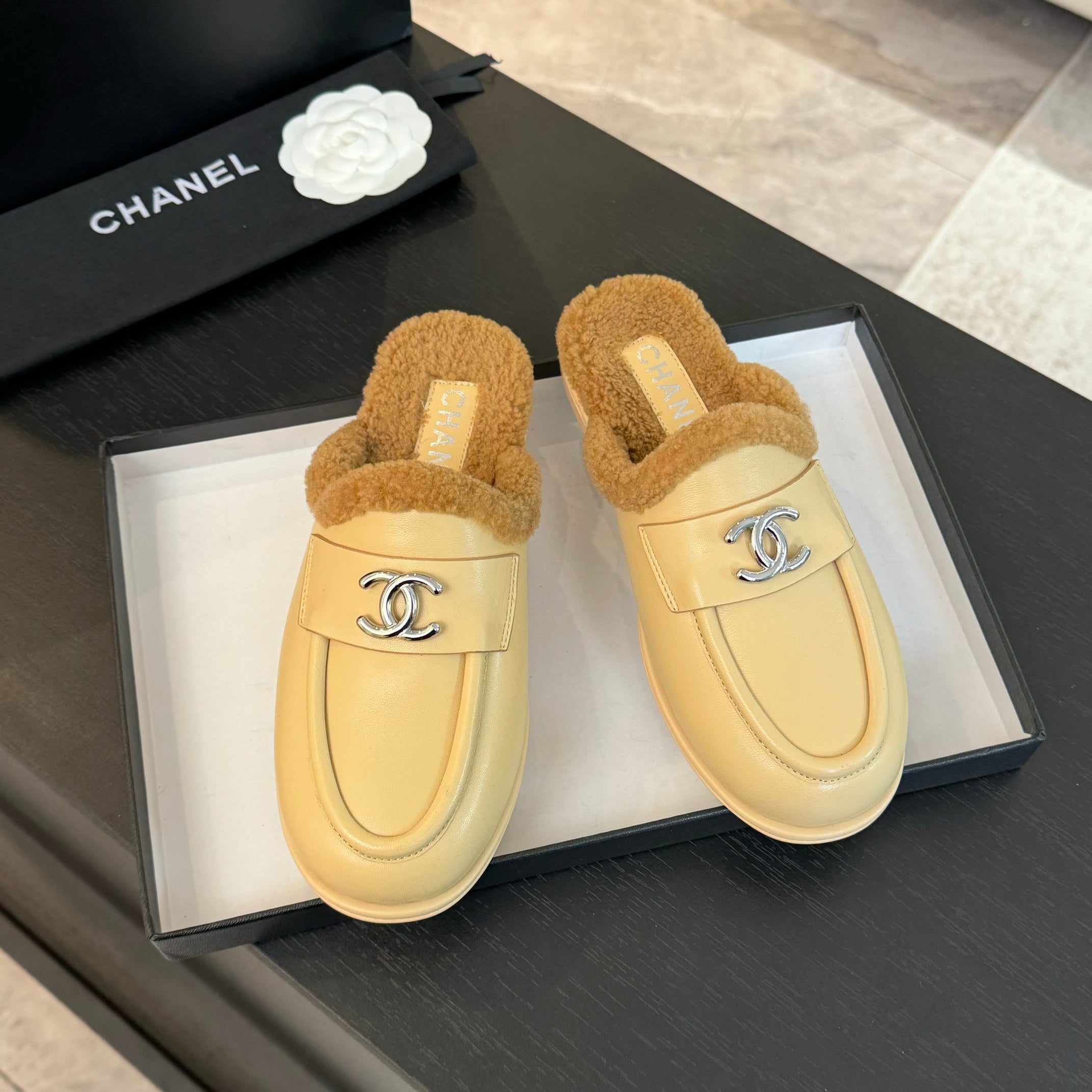 CC Mule Beige Calfskin Lamb Wool