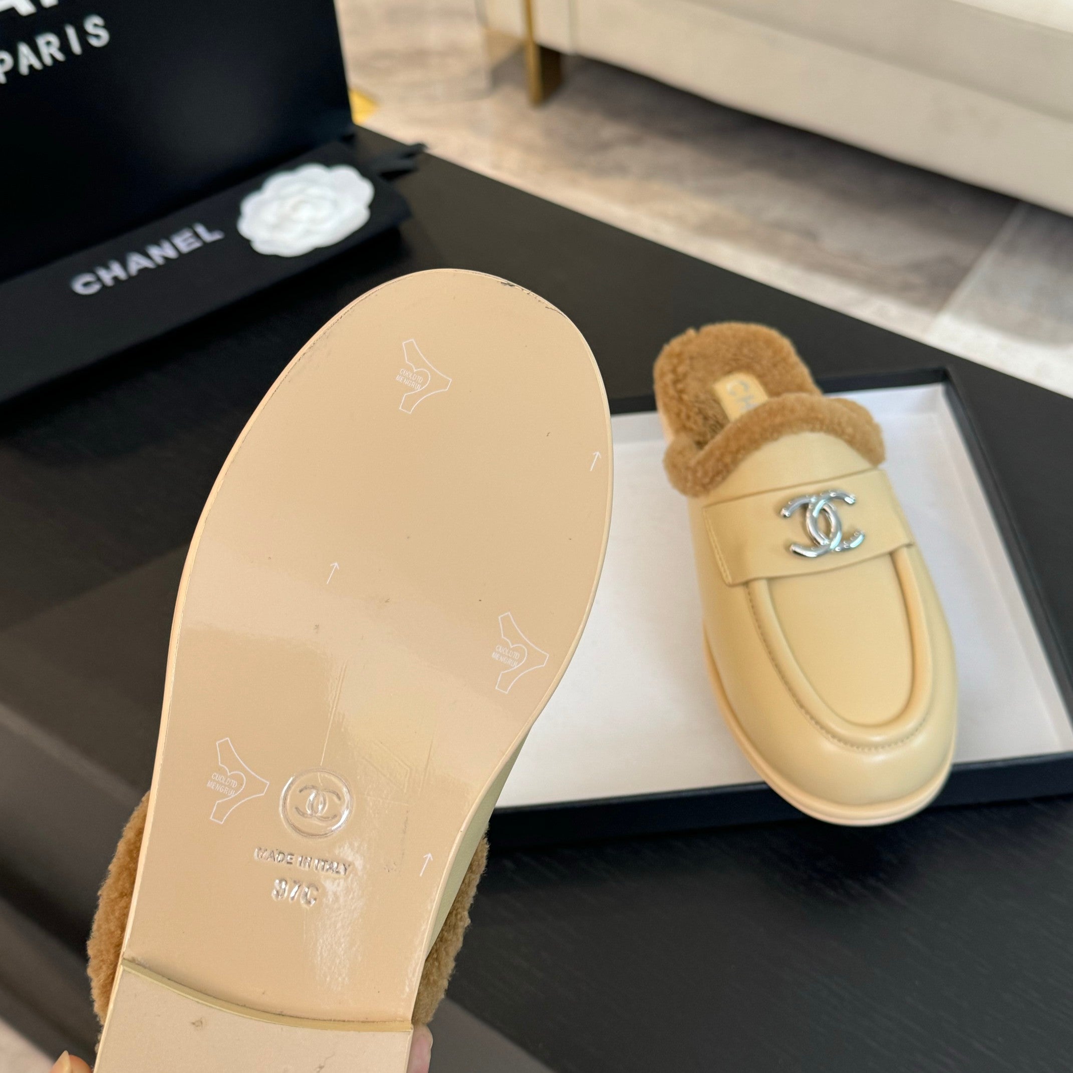 CC Mule Beige Calfskin Lamb Wool