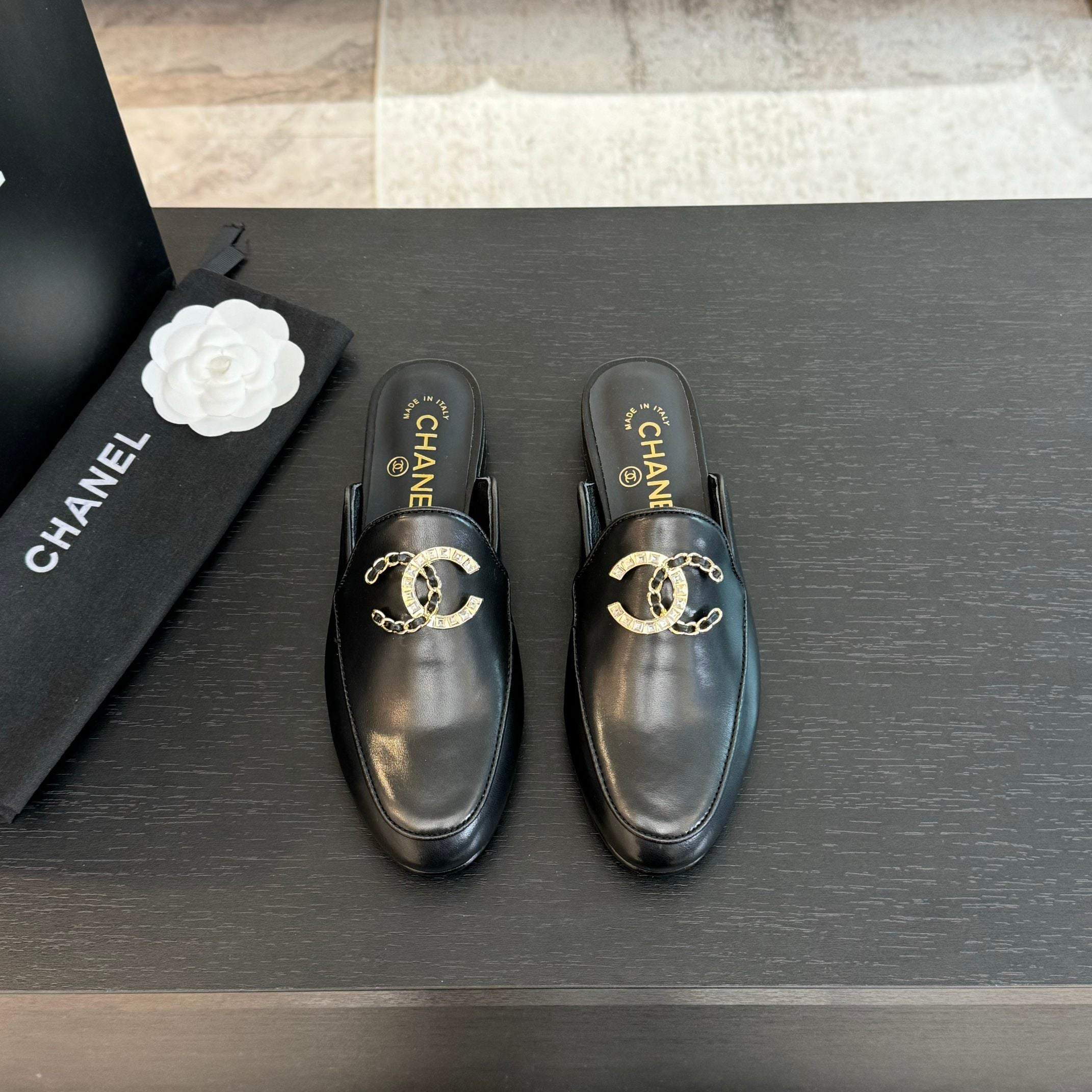 CC Mule Black Calfskin Double C Diamond