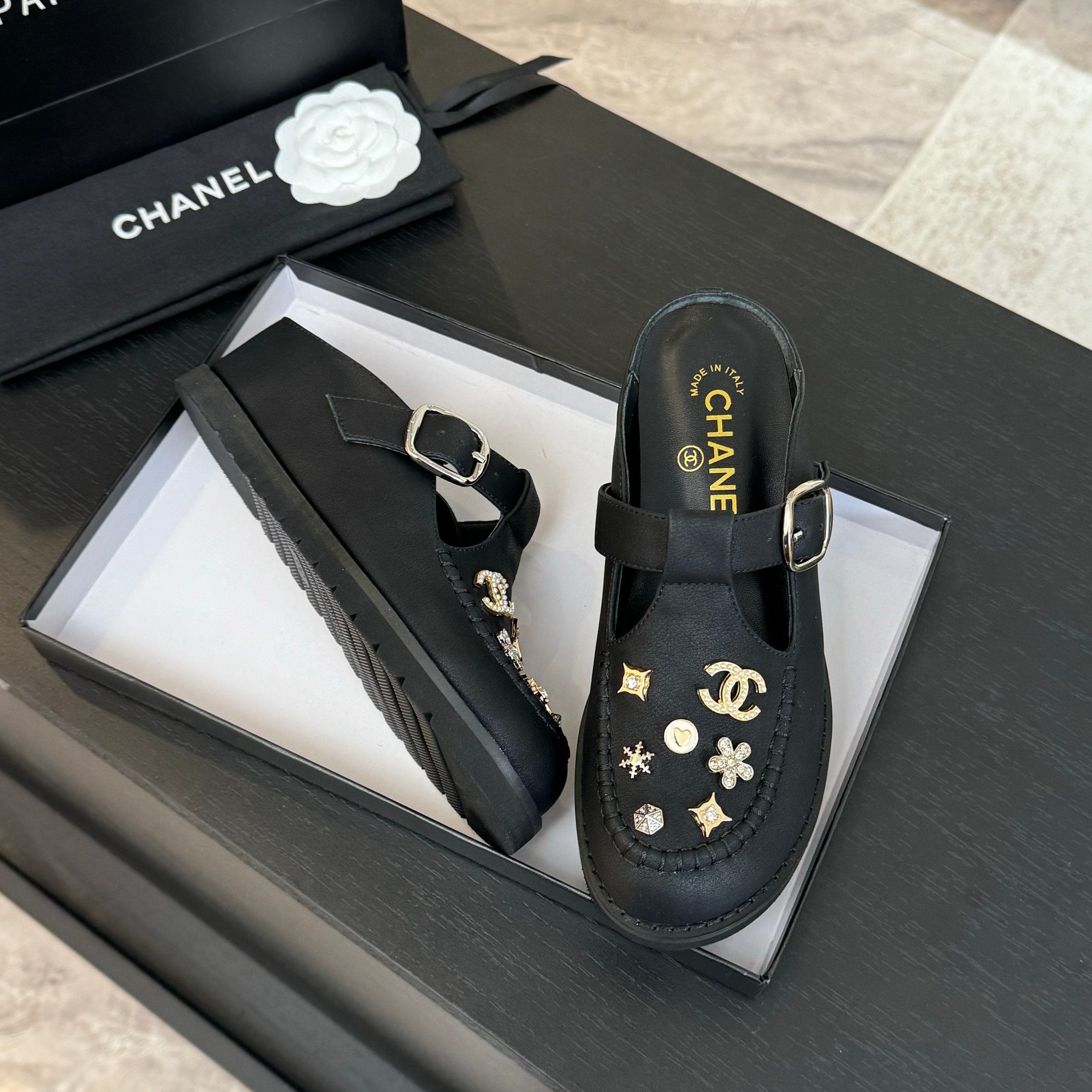 CC 25C Mule Sandal Black Imported Cowhide 212946