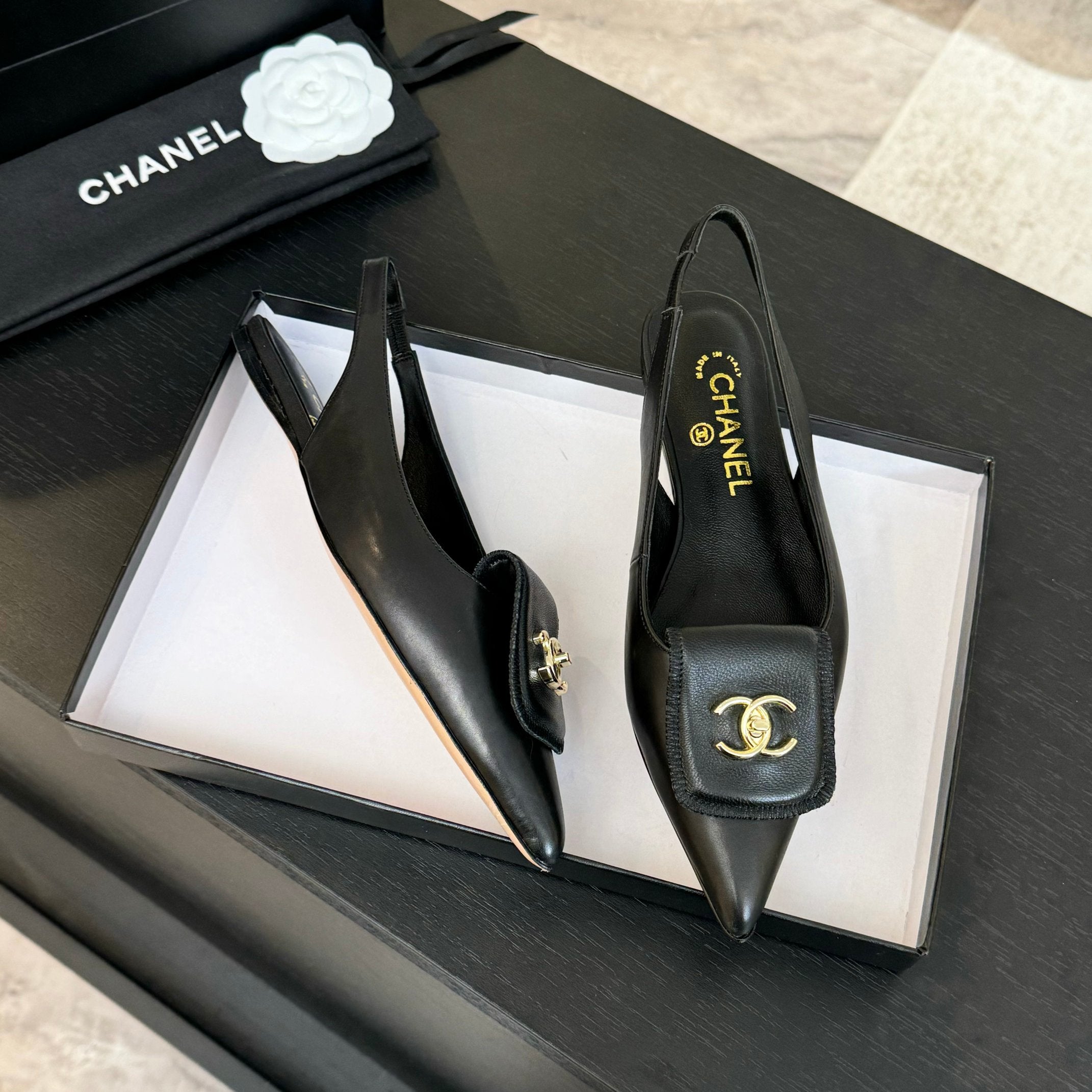 CC 25C Slingback Flat Black Genuine sheepskin 212949