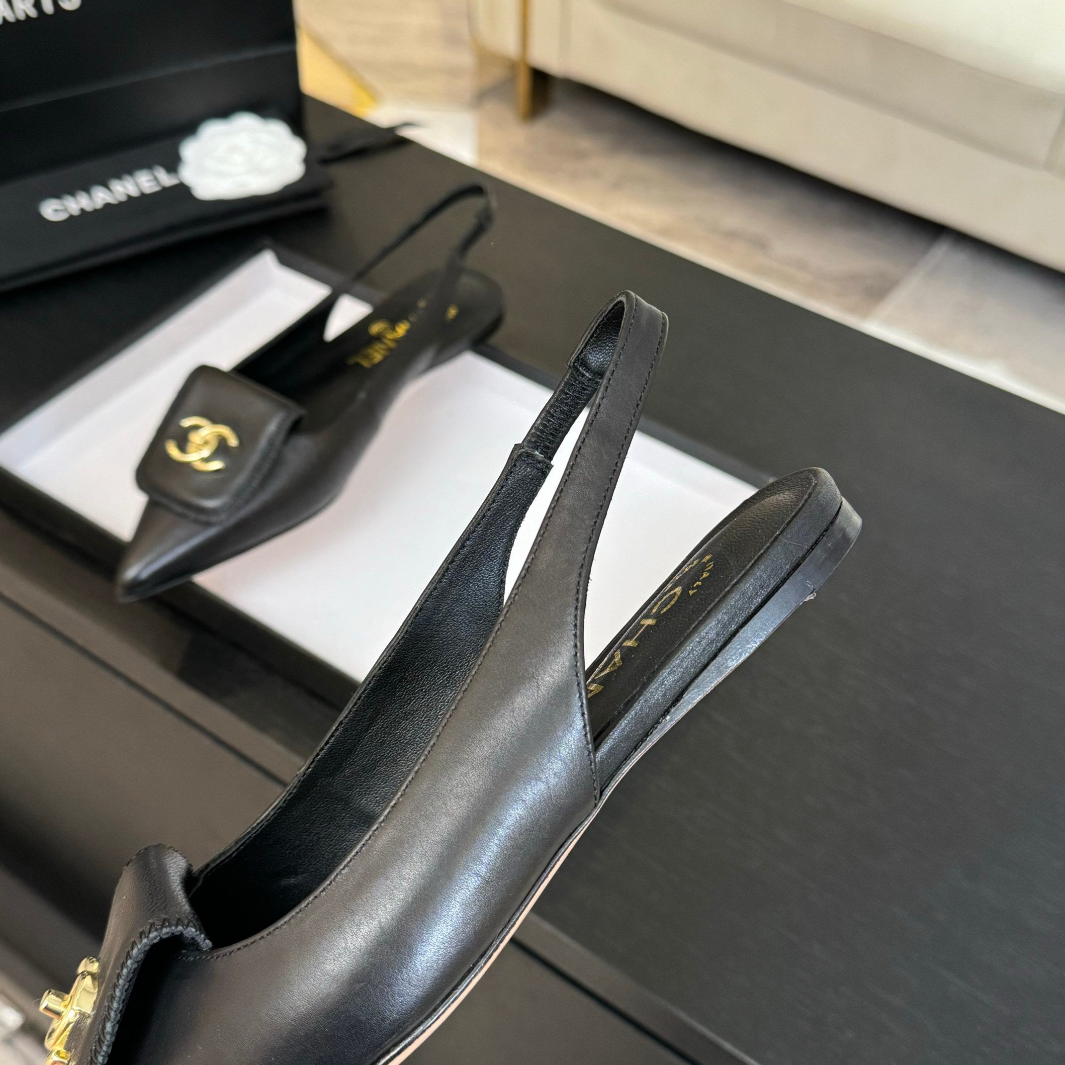 CC 25C Slingback Flat Black Genuine sheepskin 212949