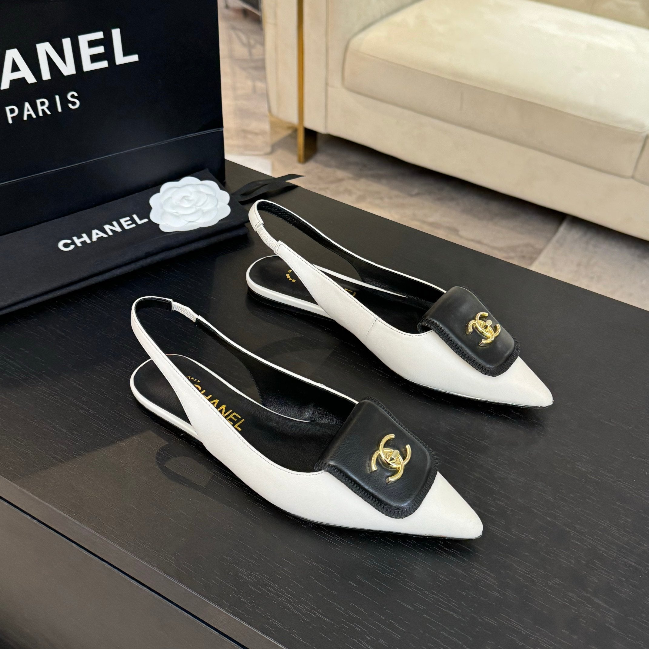 CC 25C Slingback Flat White Genuine sheepskin 212950