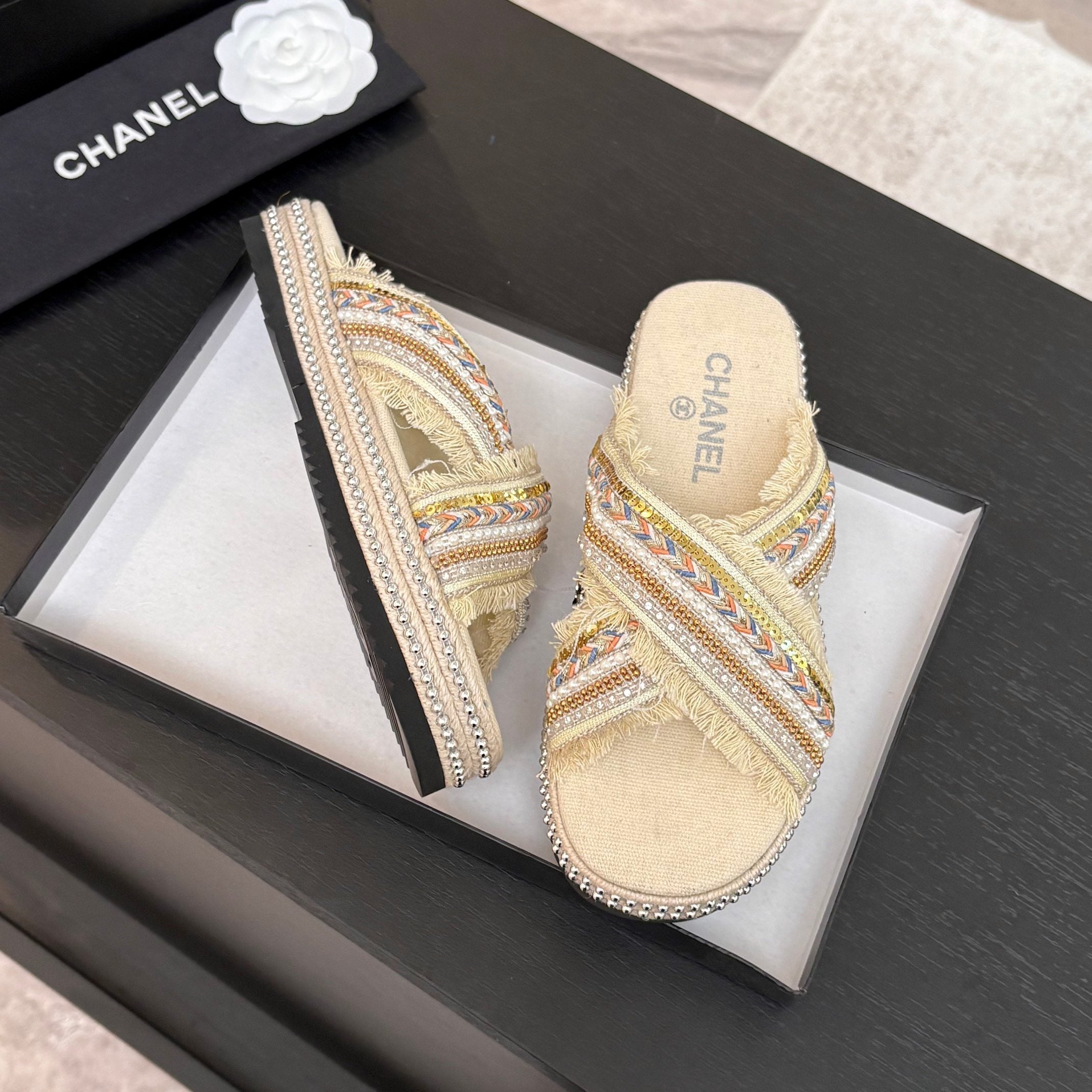 CC 25C Thick-Soled Slipper In Black Denim Navajo White Fabric 213233