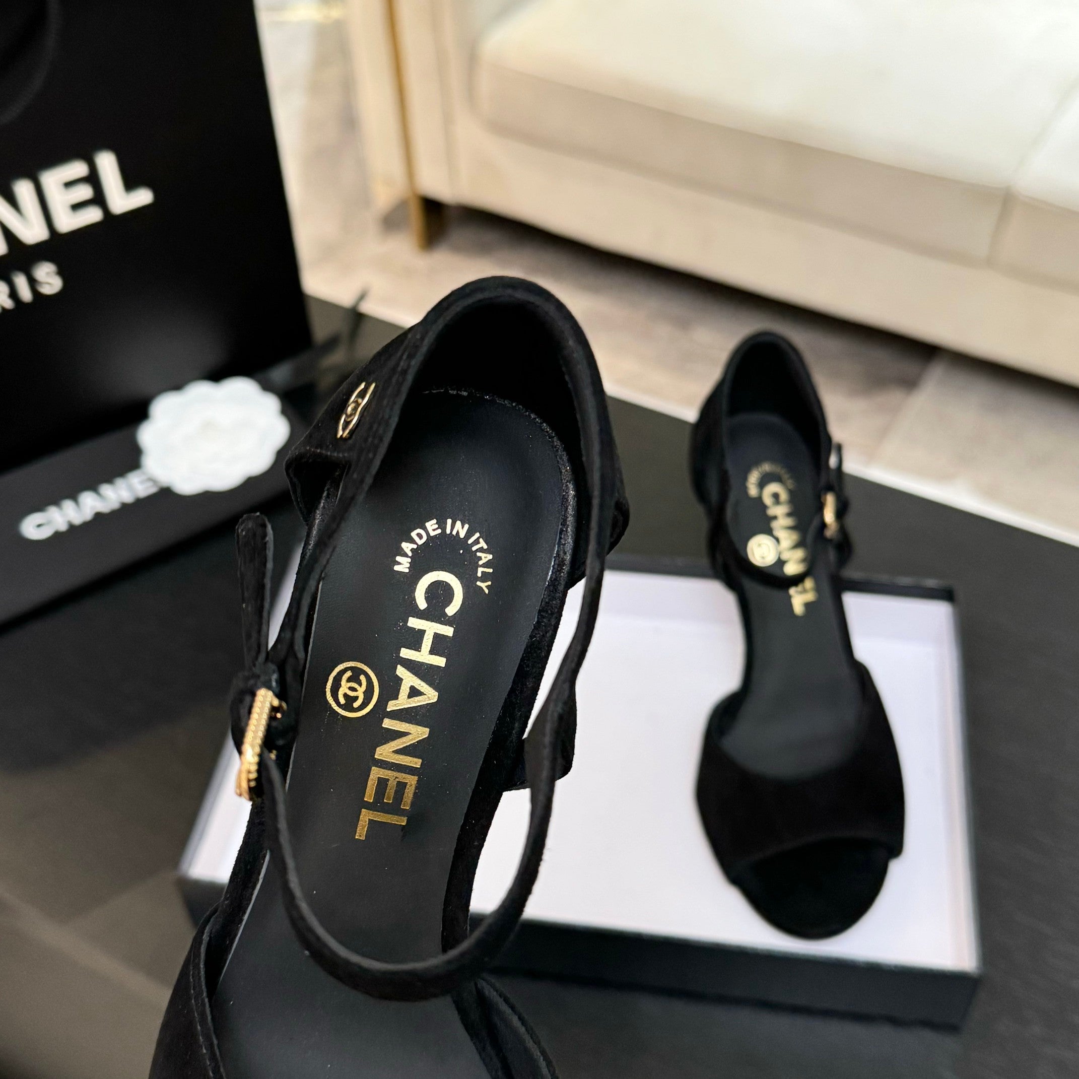 CC 25S Sandal Heel 85mm Black Suede