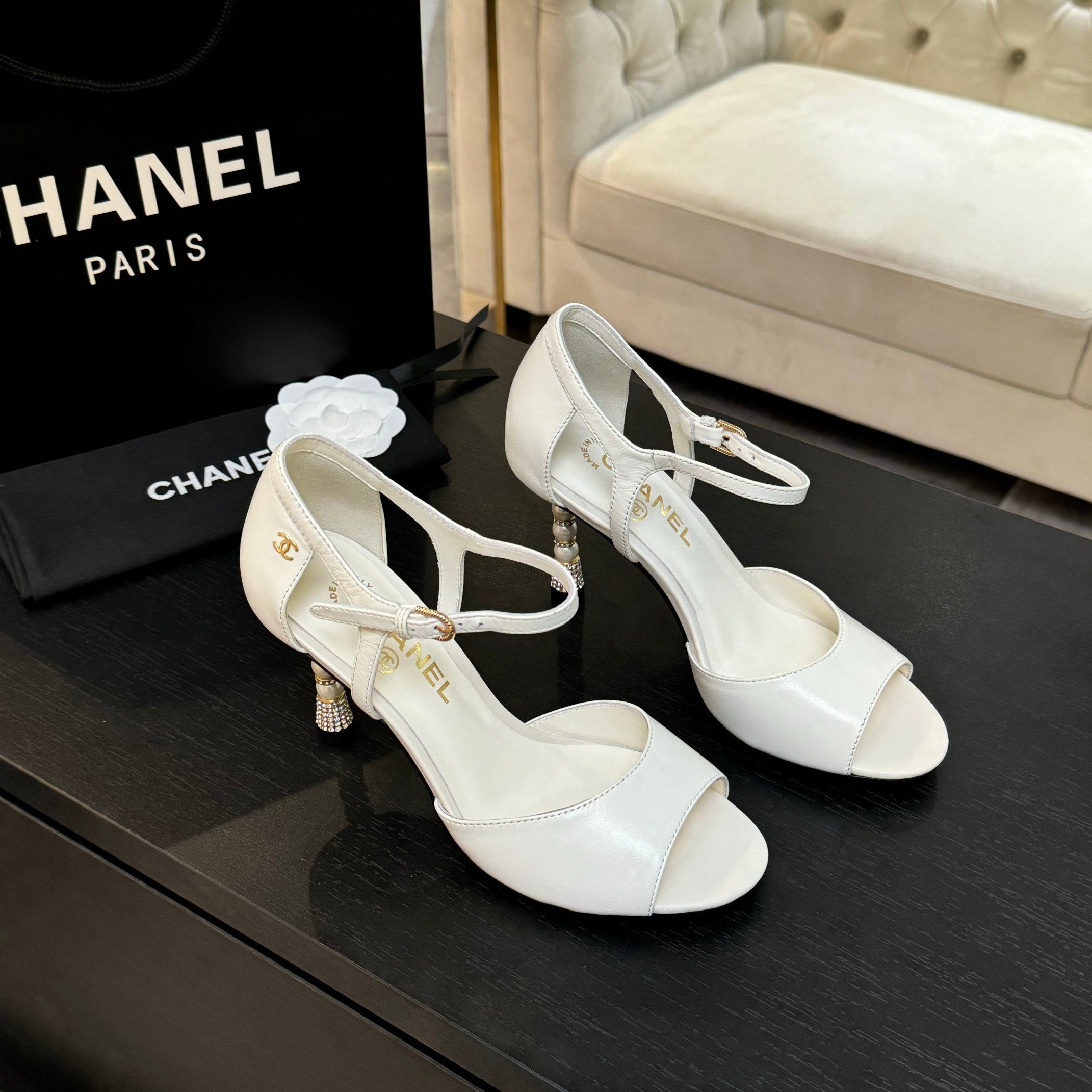 CC 25S Sandal Heel 85mm White Calfskin