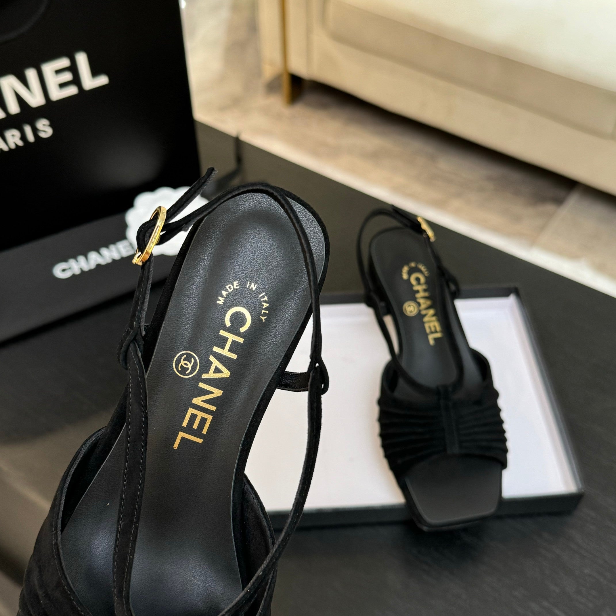 CC 25S Sandal Heel 50mm Black Suede Kidskin