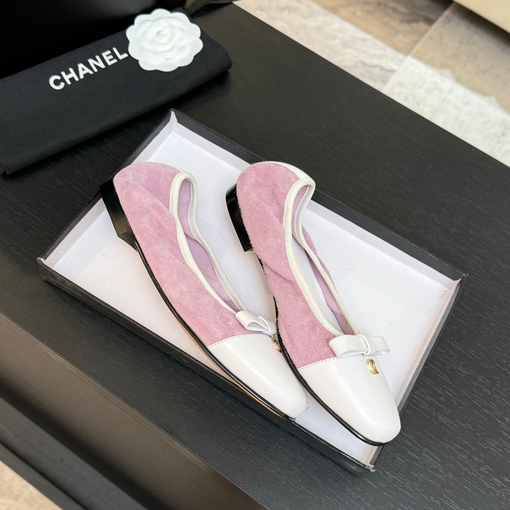 CC Ballet Flats Pink Cowhide 313473