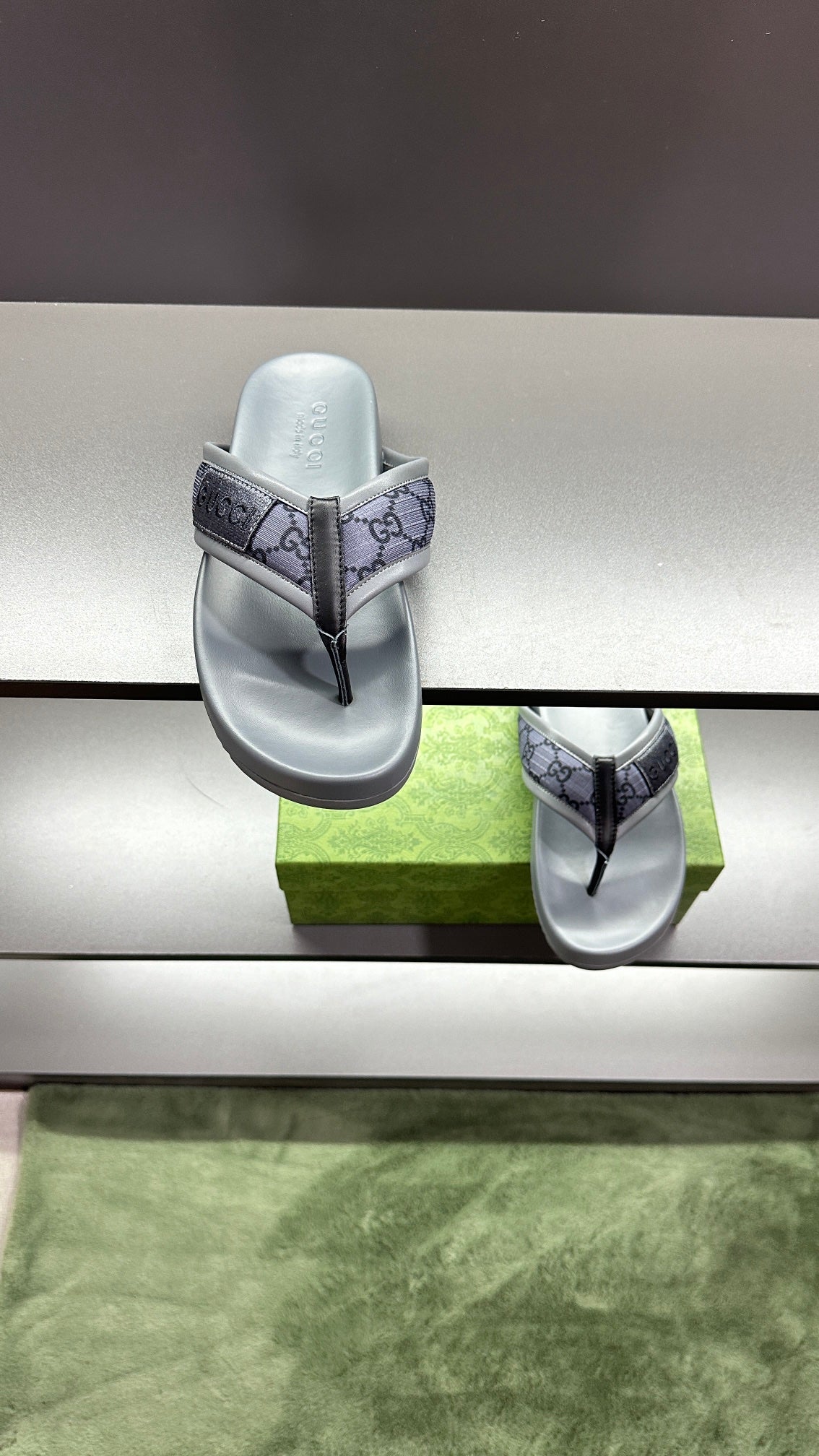 GG Men's Thong Sandals Purple Grey Polyester Leather 547243