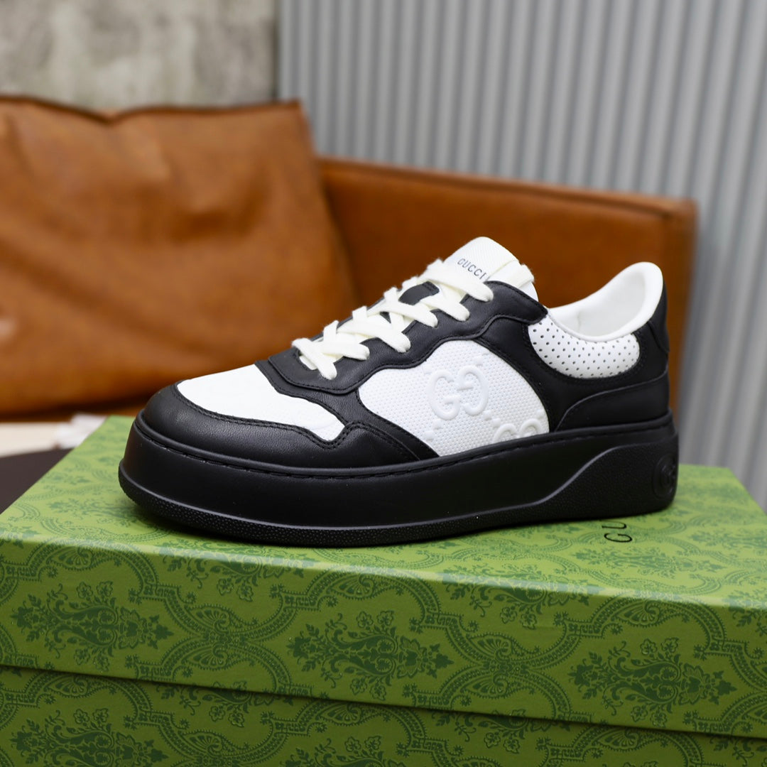 GG Men's Sneaker Black White Cowhide Embossed 523164