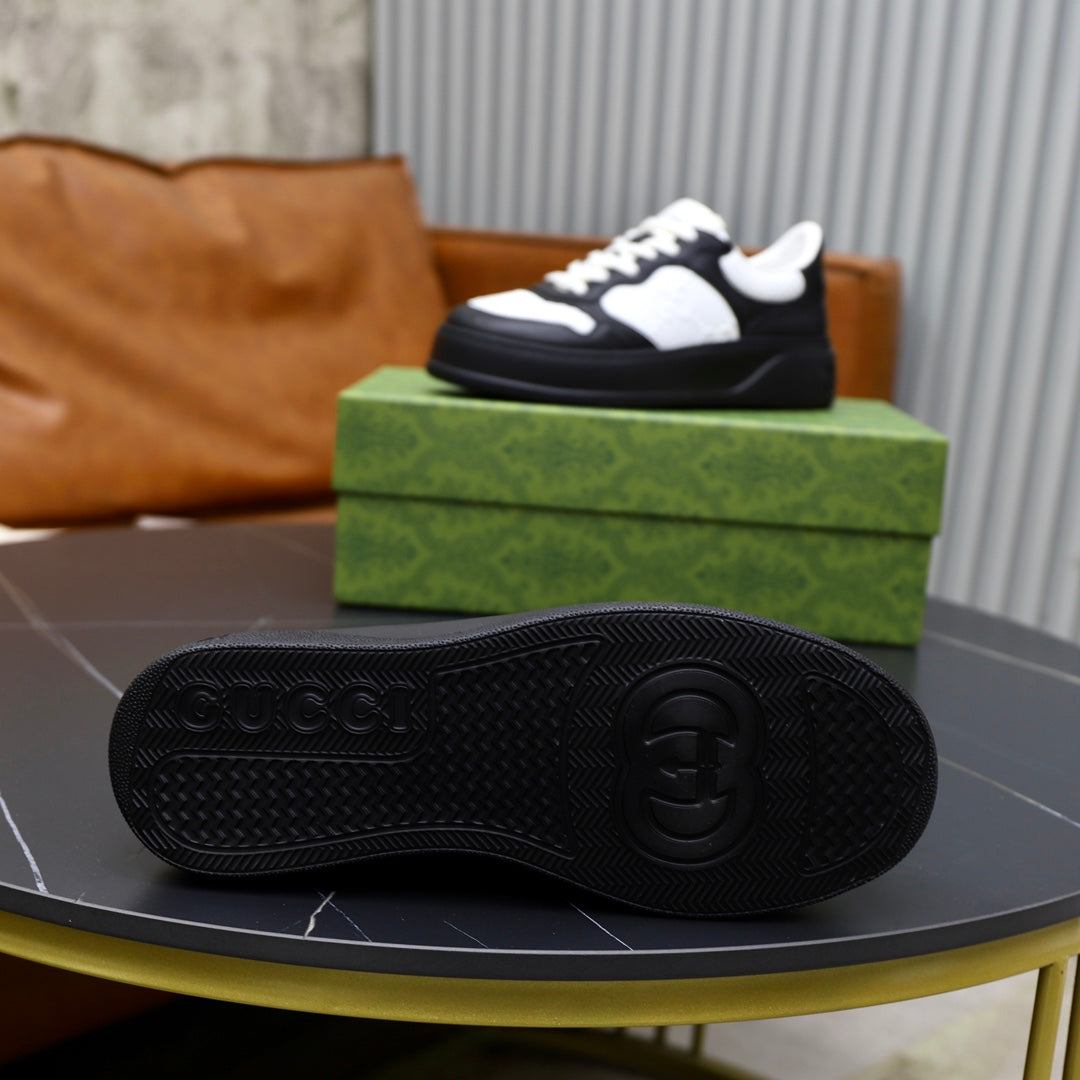 GG Men's Sneaker Black White Cowhide Embossed 523164