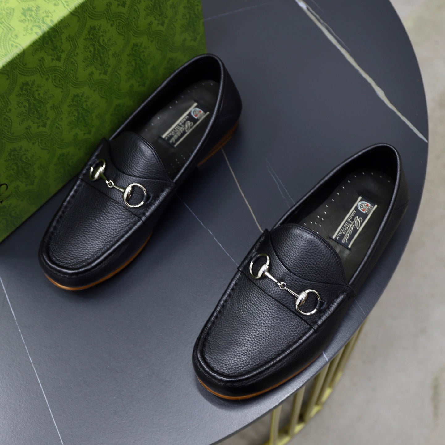 GG Men's Horsebit Loafer Black Cowhide 600399