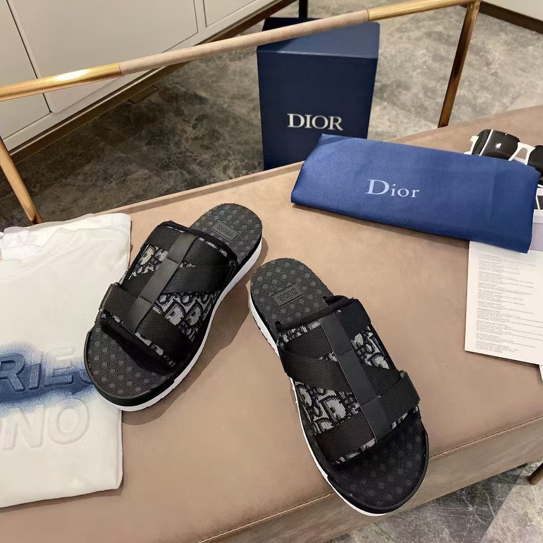 CD 25 Alpha Sandal Fabric with Foam Sole 242437