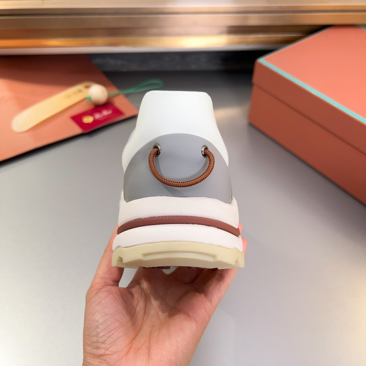 LP TRAIL HIKER WALK SNEAKER LIGHT GRAY MESH BREATHABLE