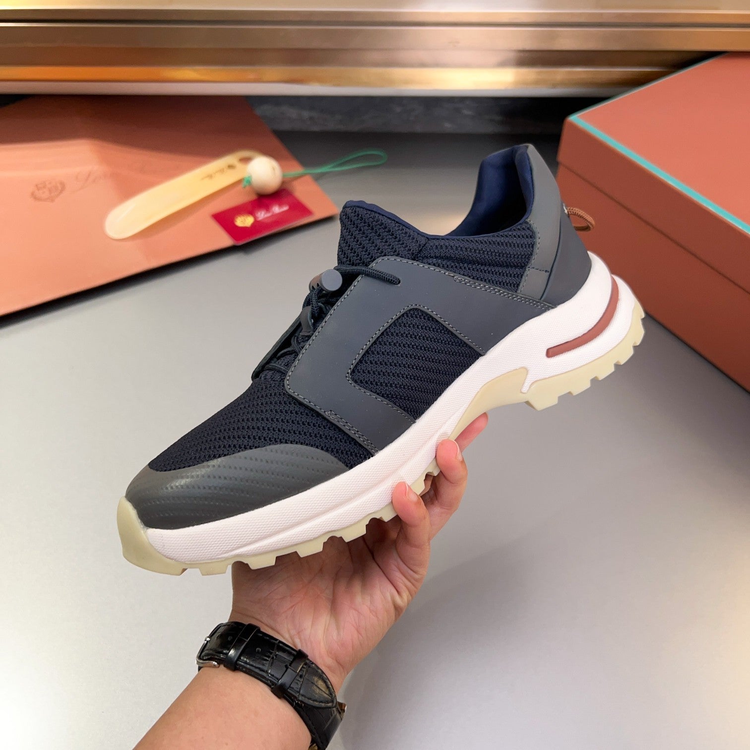 LP TRAIL HIKER WALK SNEAKER BLACK MESH BREATHABLE