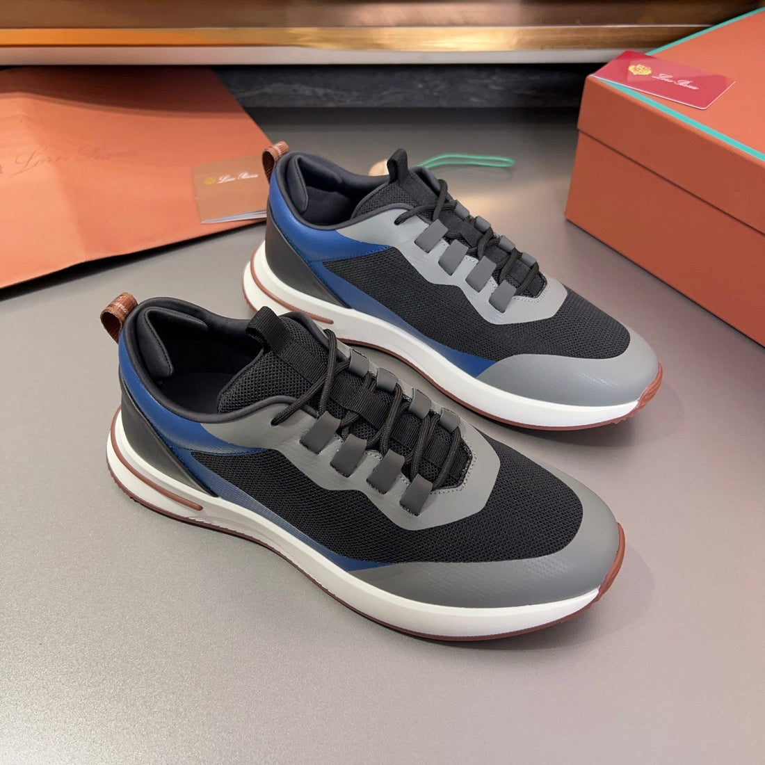 LP BRUNELLO SNEAKERS BLACK AND GRAY MESH BREATHABLE