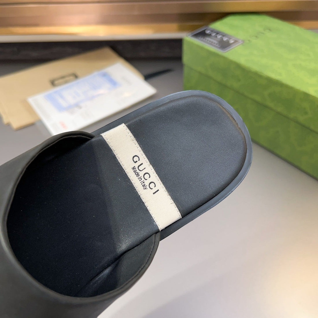 GG Men's Mule Black Cowhide 547673