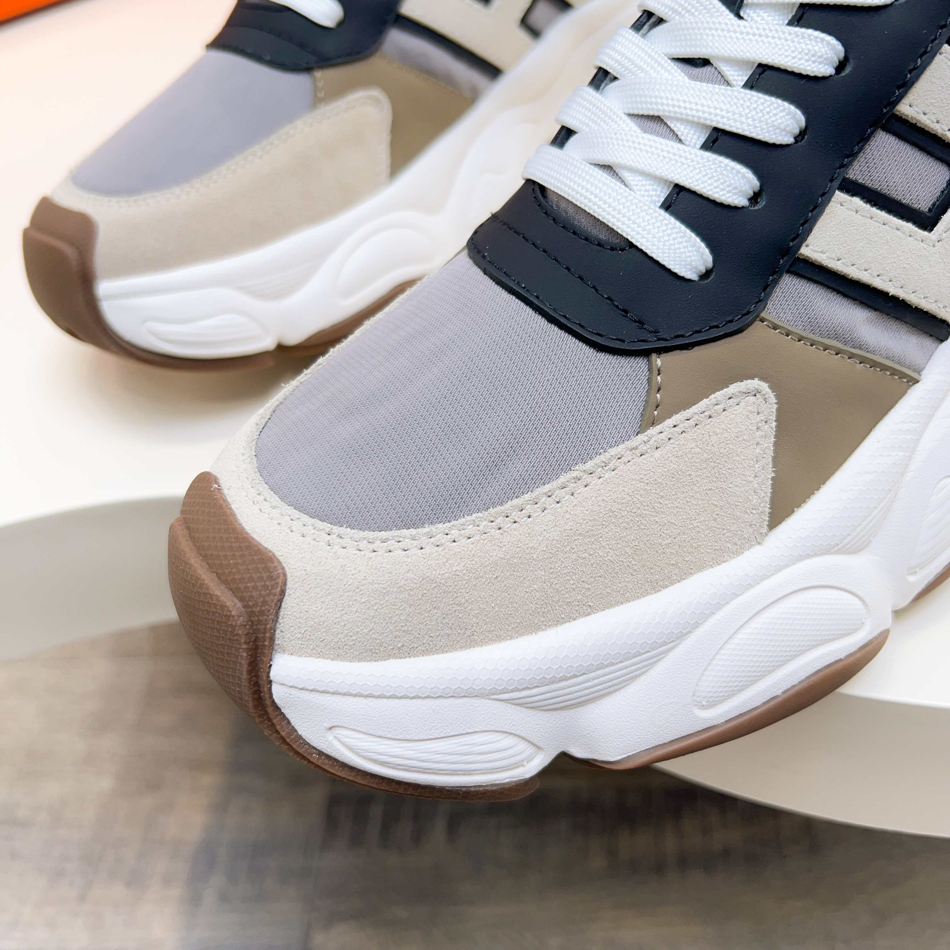 HM Men's Sneaker Multicolor Calfskin Suede 601277