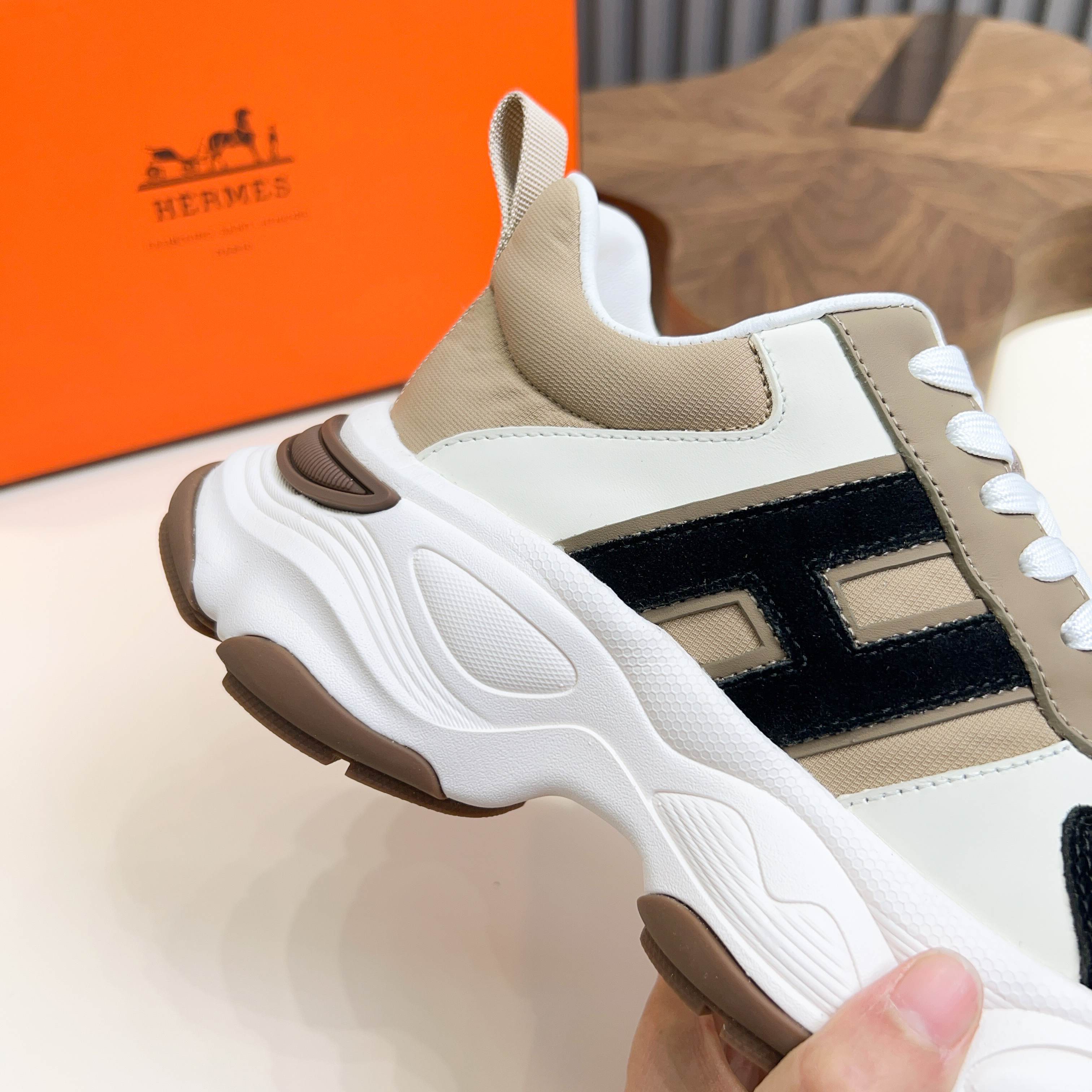 HM Men's Sneaker Beige Calfskin Suede 601279