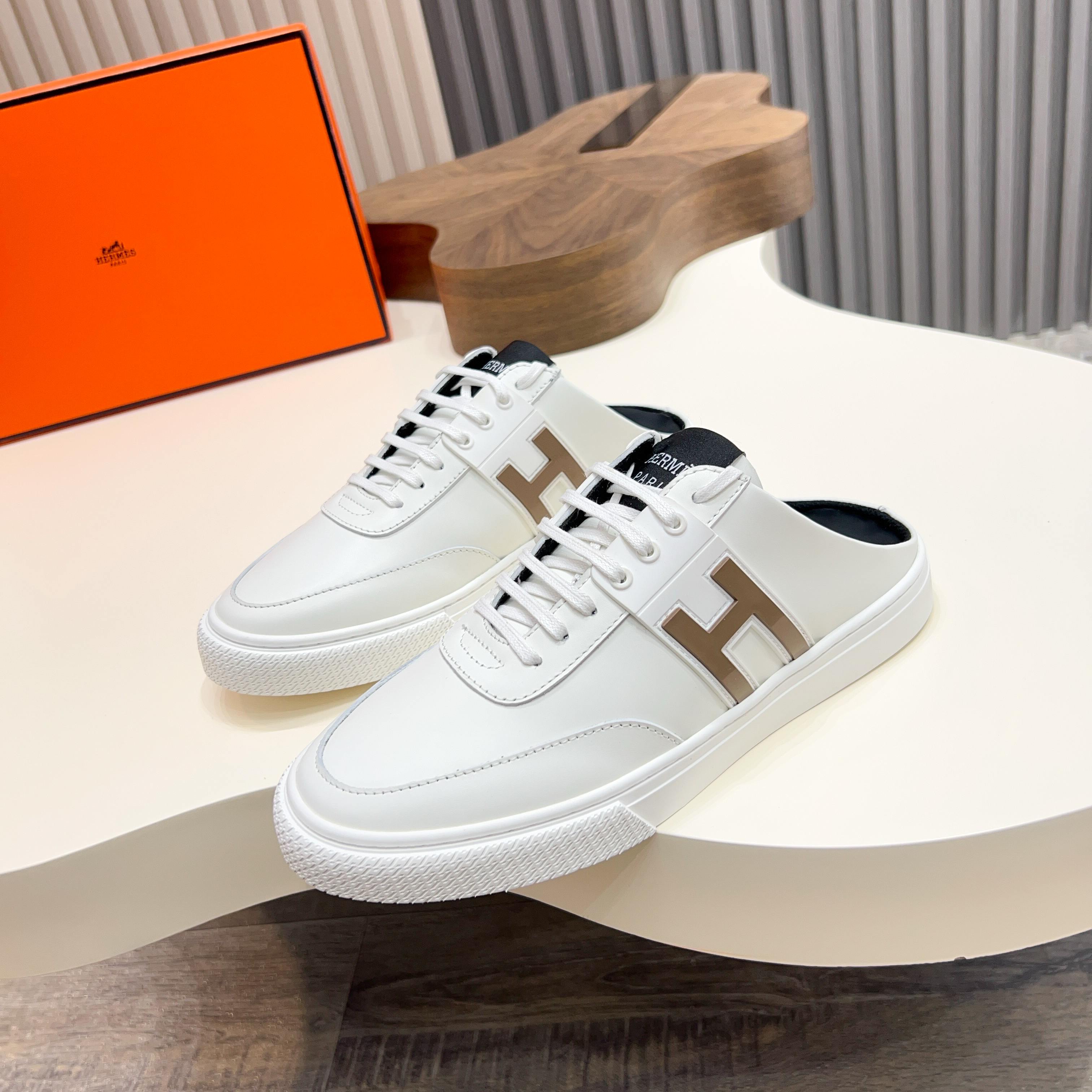 HM Men's Keep Mule White Calfskin 652000