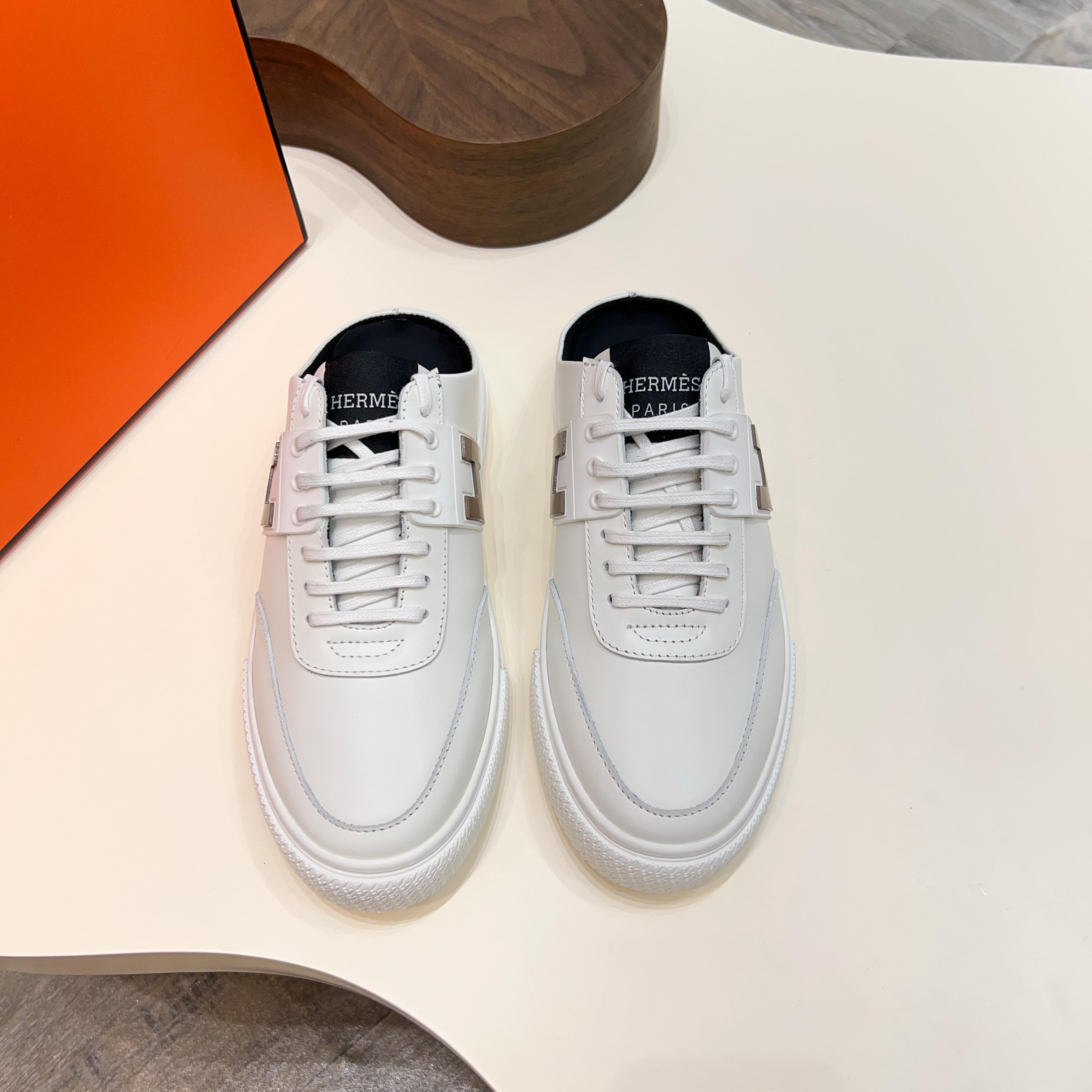 HM Men's Keep Mule White Calfskin 652000